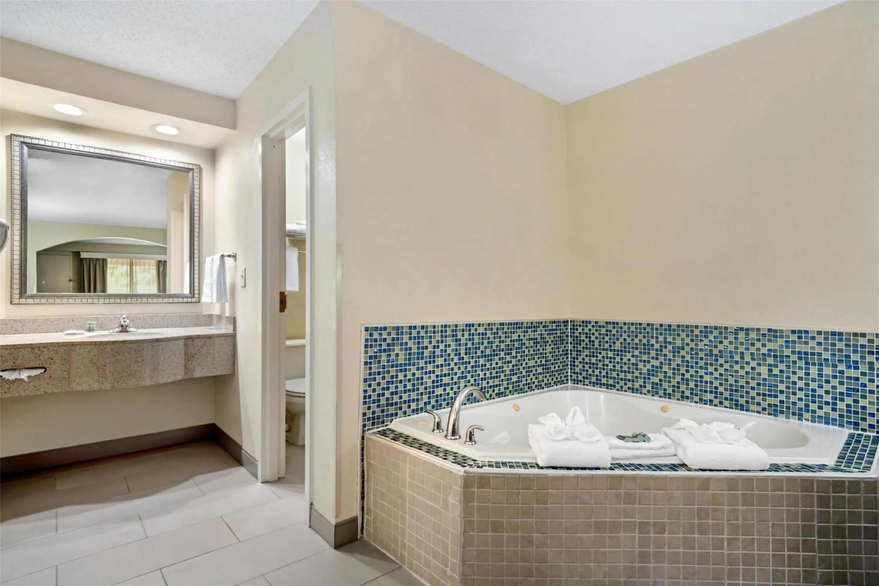 Bathroom in Best Western Inn & Suites Monroe