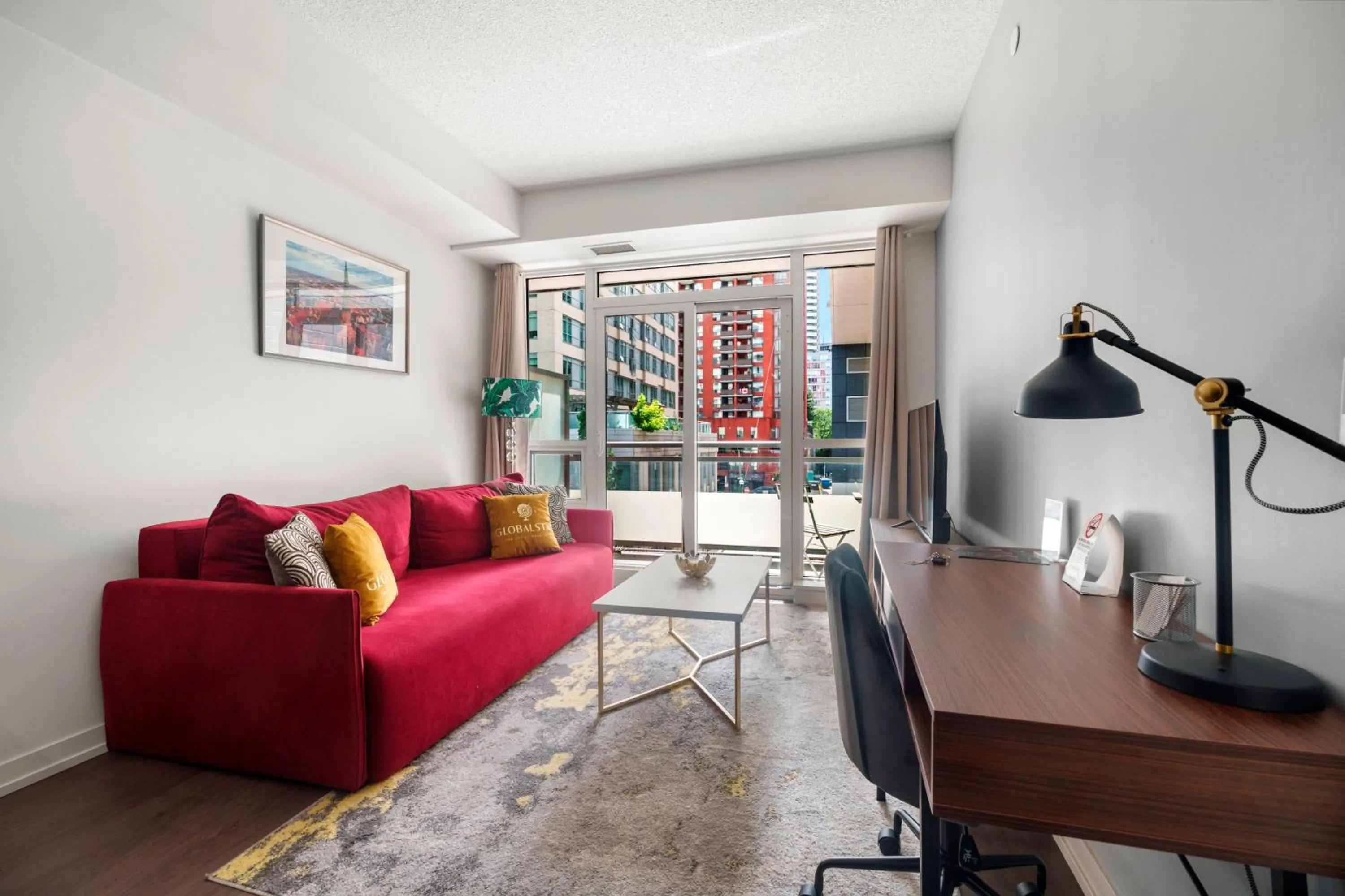 Living room in Modern Lillian St Apartments by GLOBALSTAY