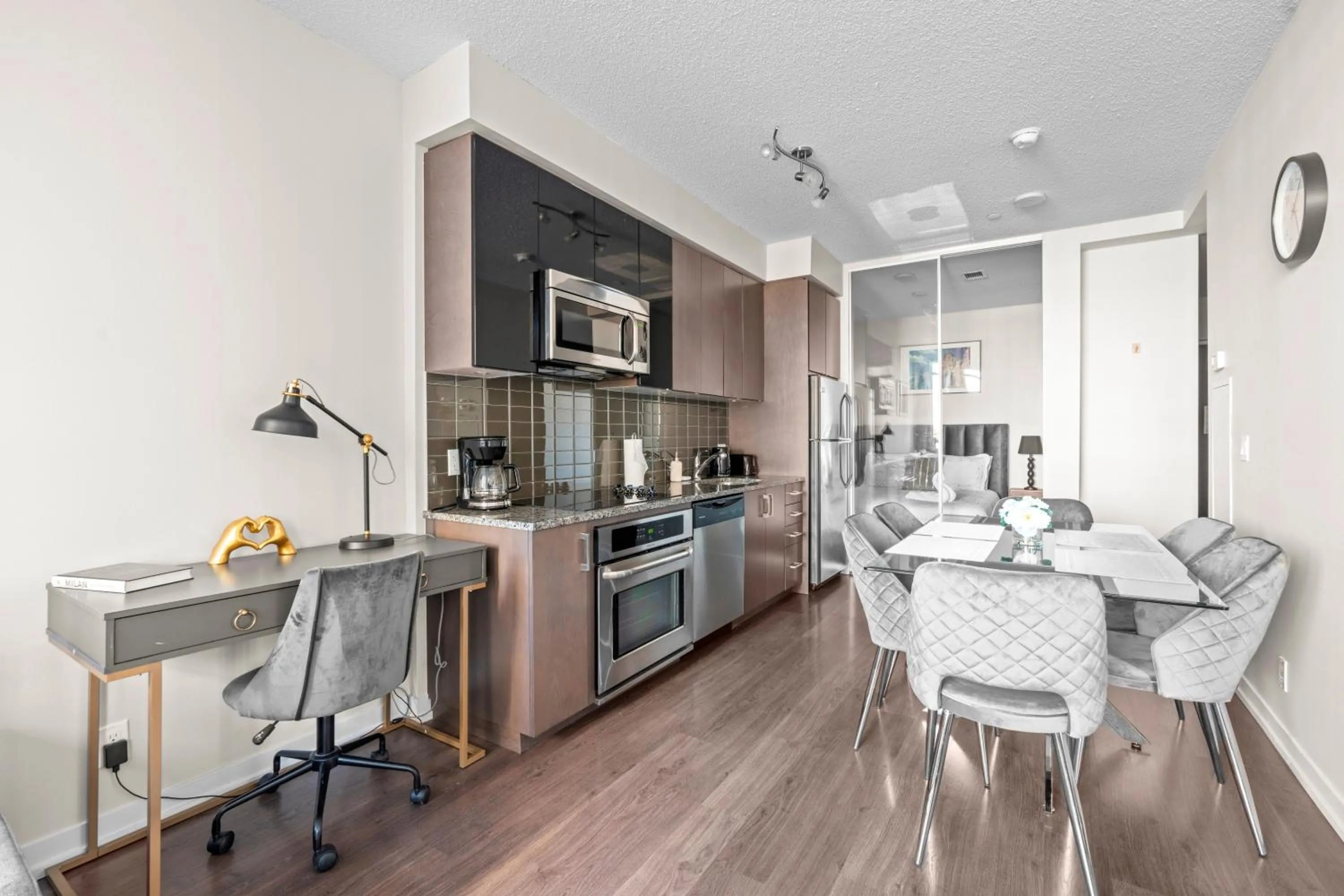 Kitchen or kitchenette in Modern Lillian St Apartments by GLOBALSTAY