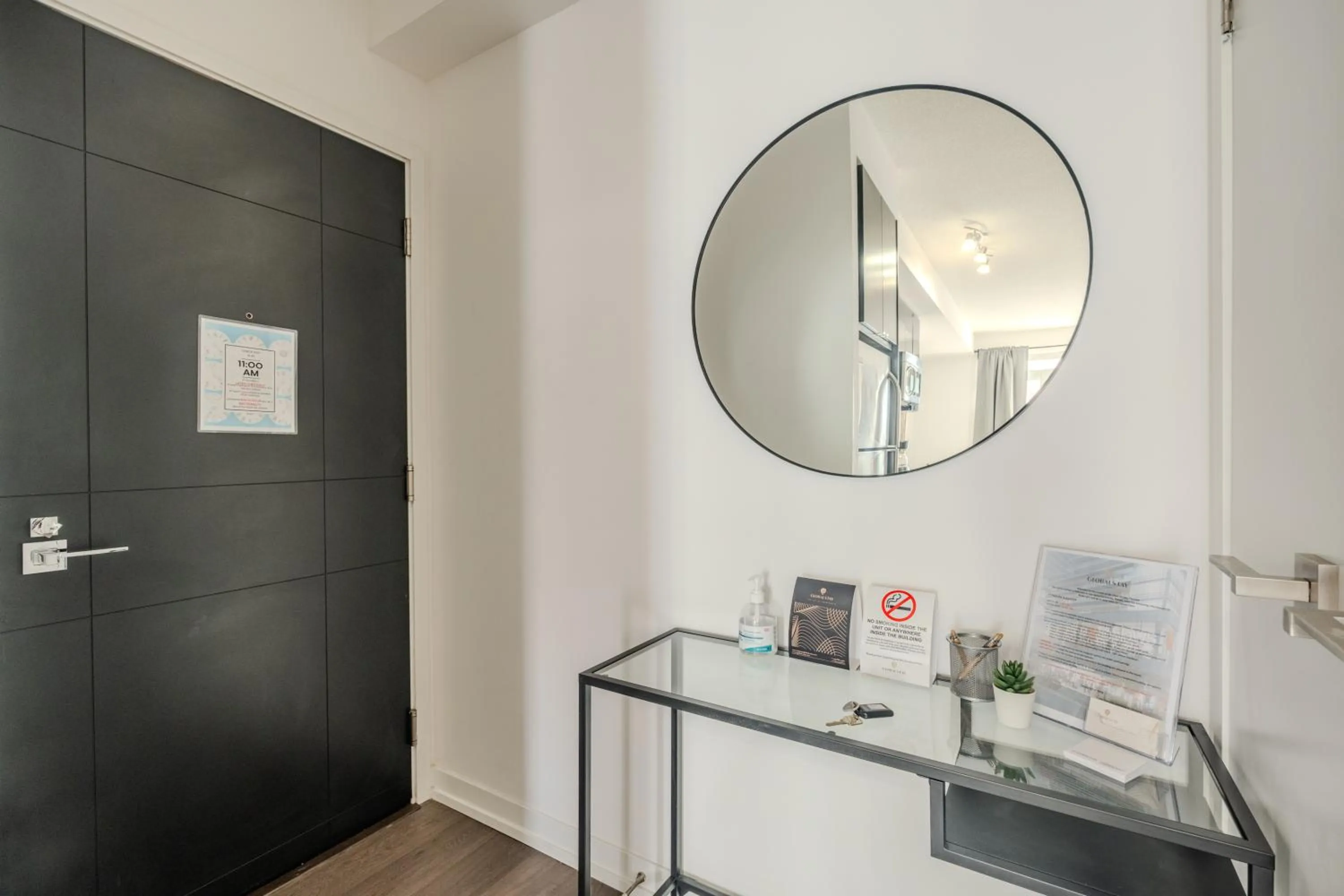 Other in Modern Lillian St Apartments by GLOBALSTAY
