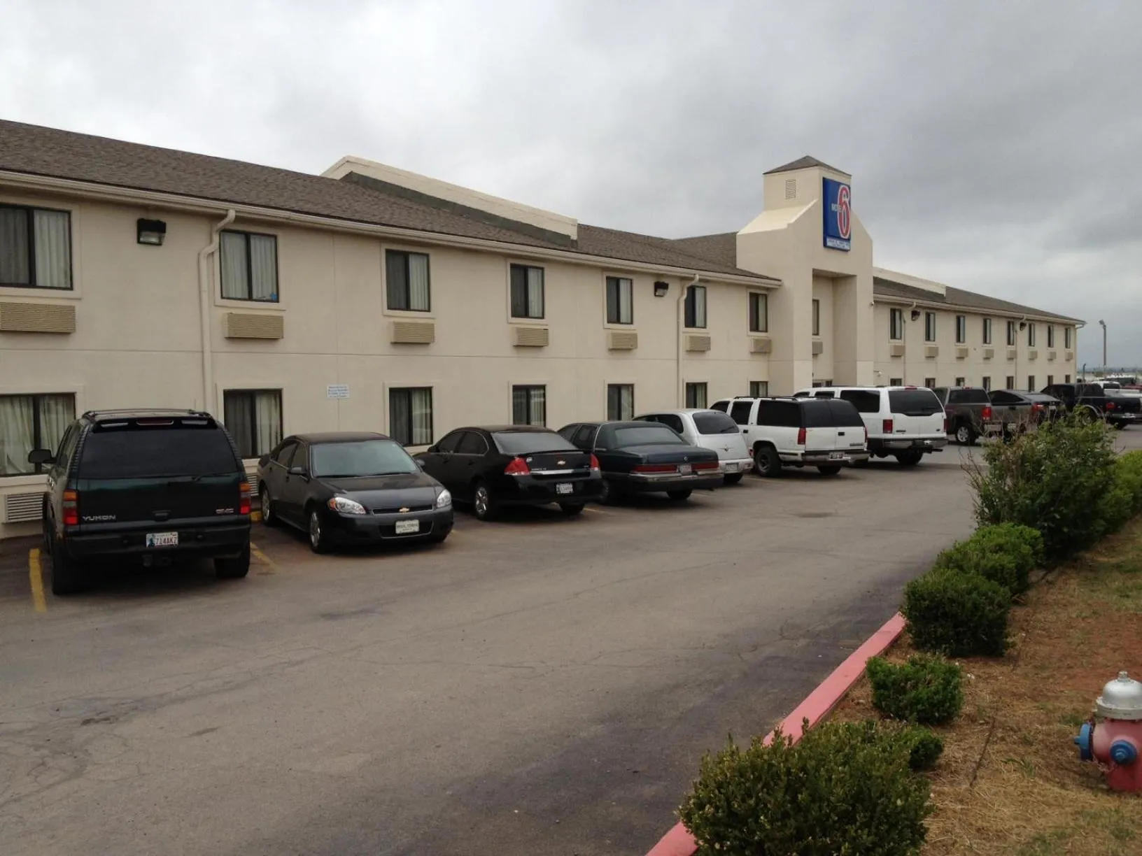 Parking in Motel 6 Elk City, Ok