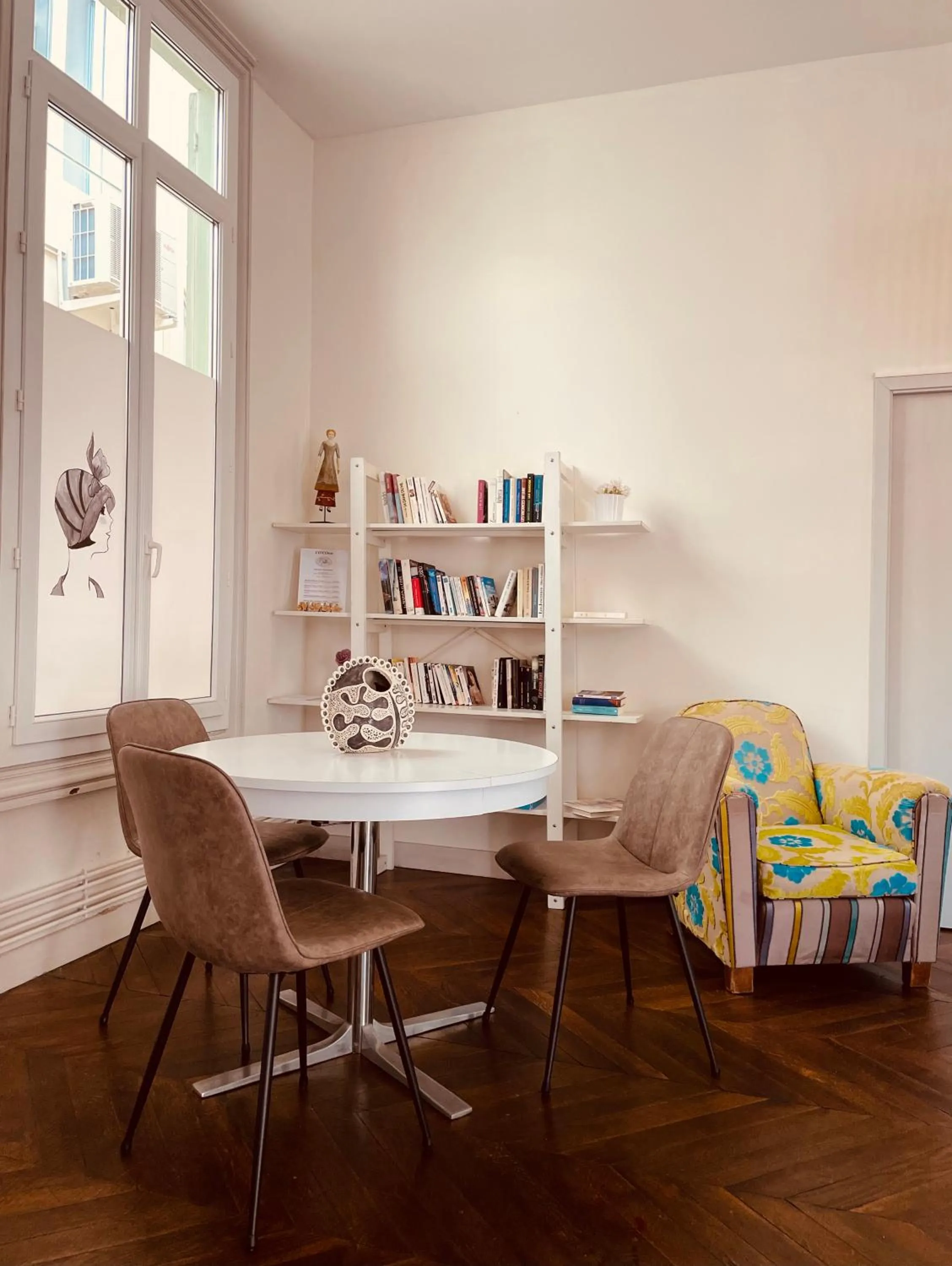 Seating area in Hotel De Ma Tante