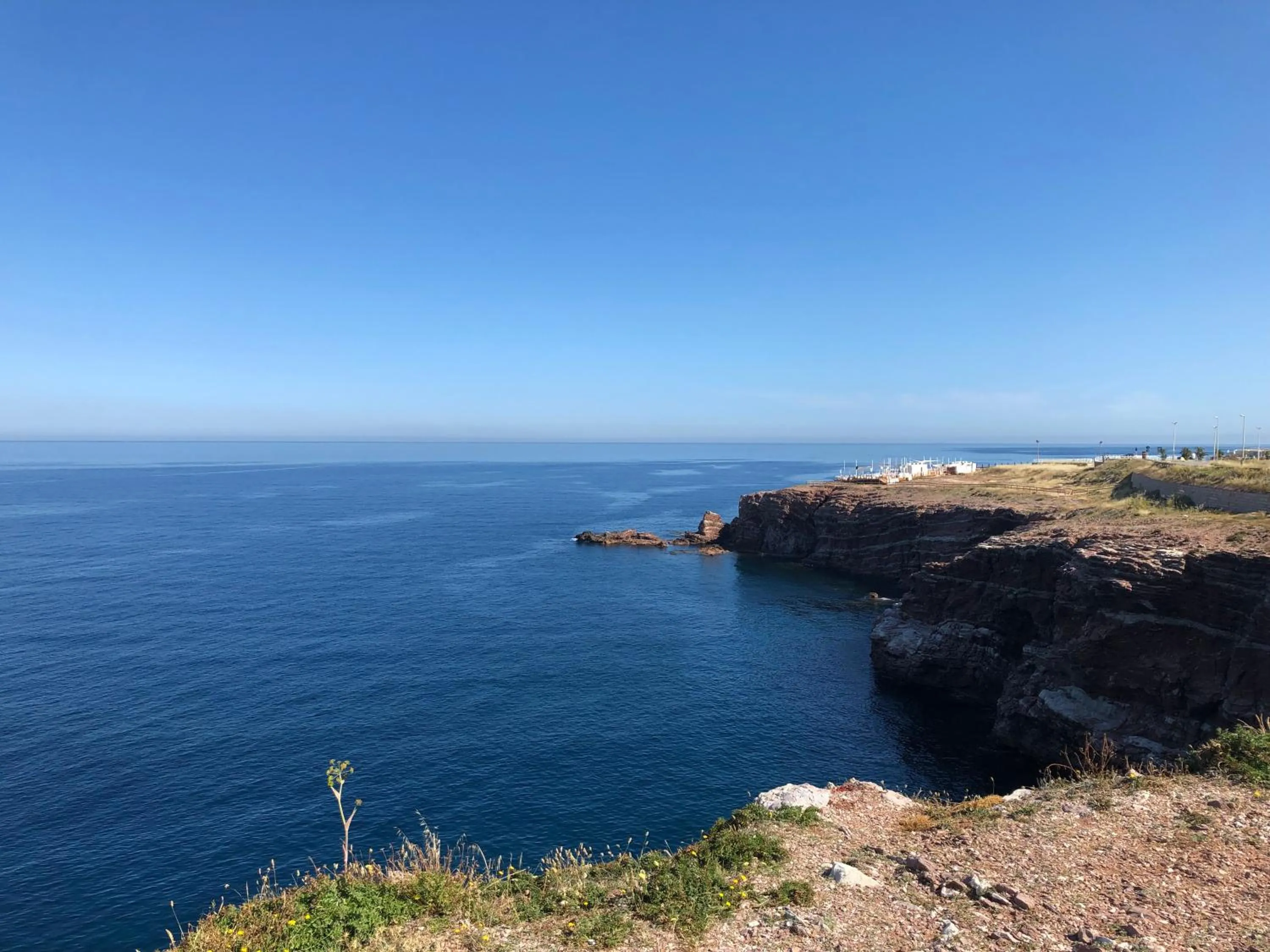Beach in b&b le onde praiola