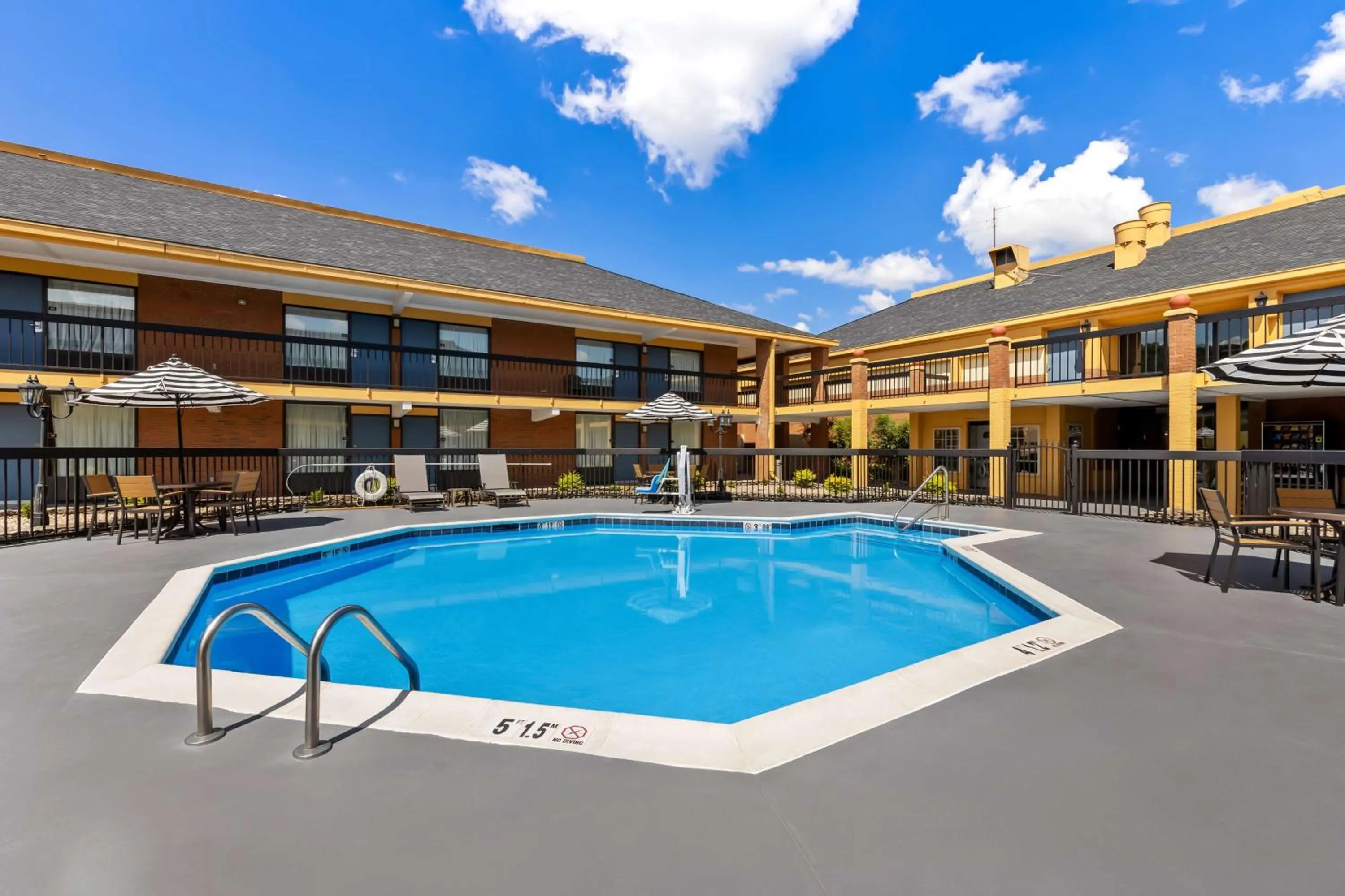 Pool view in Best Western - Fayetteville