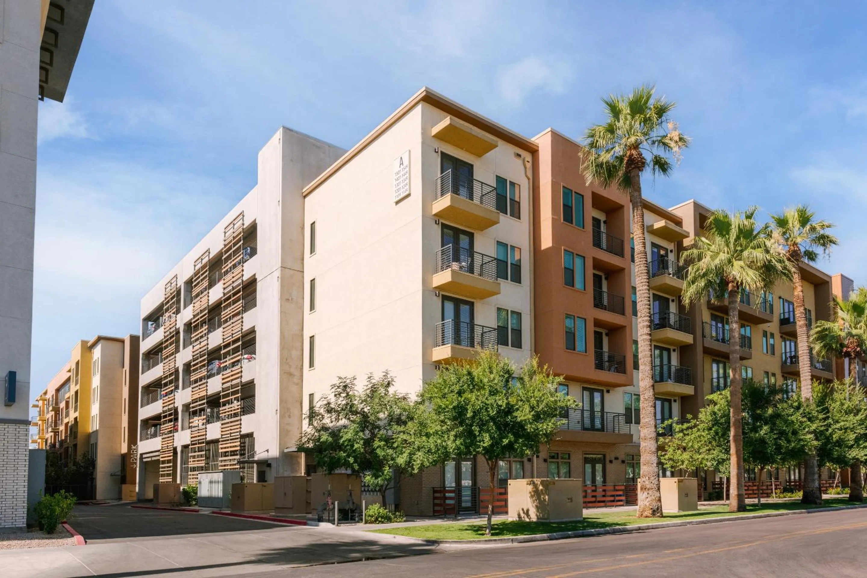 Property building in Sonder at Hance Park