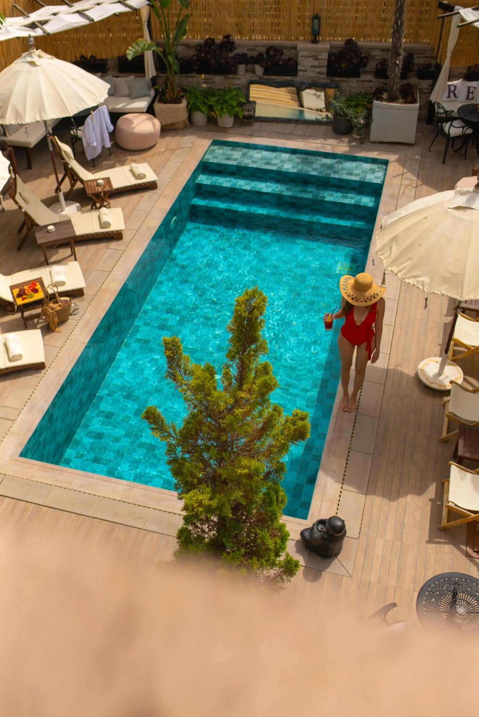 Swimming pool in Parna Hotel