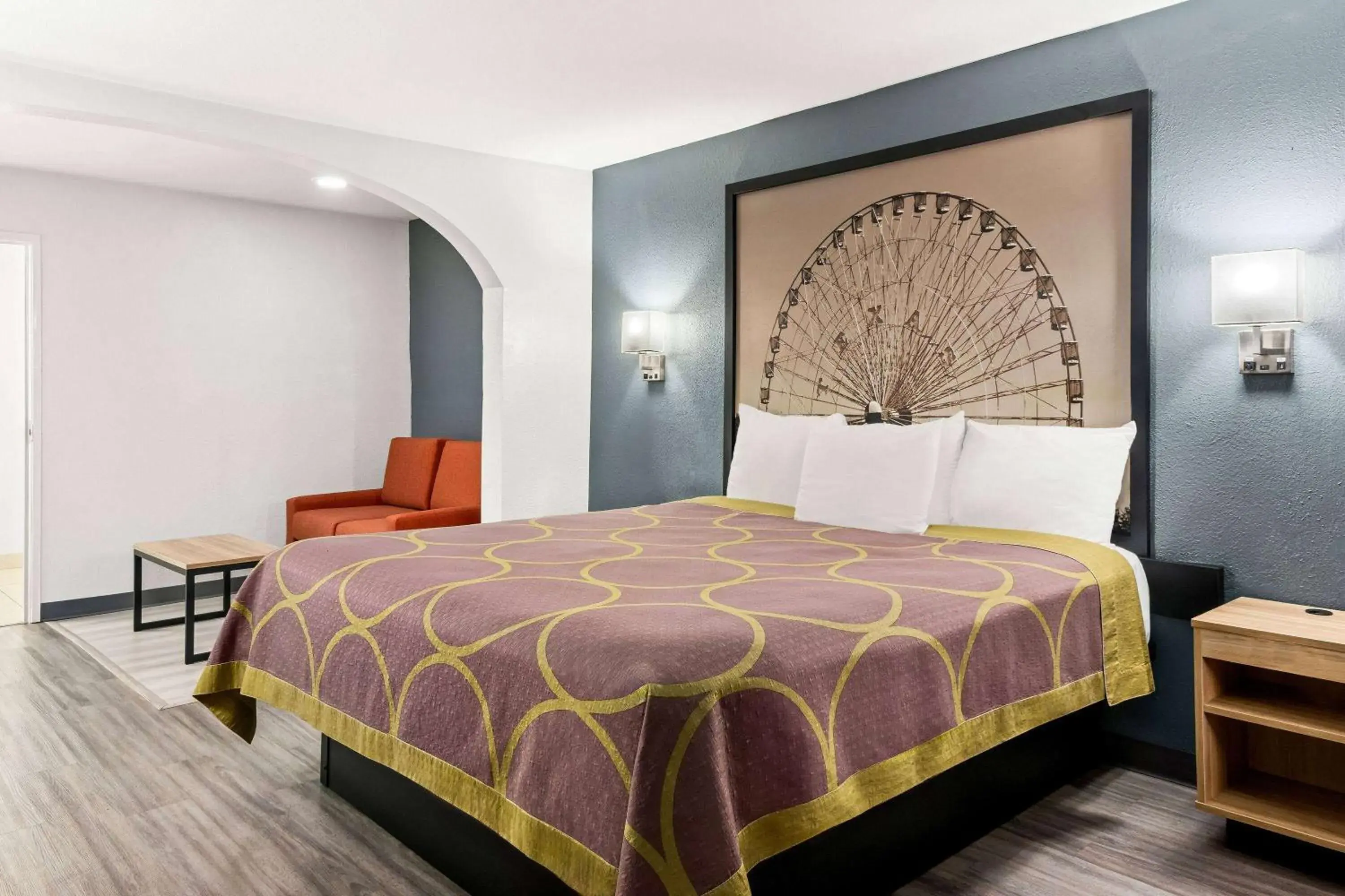 King Room with Roll-In Shower - Mobility/Hearing Accessible - Non-Smoking in Super 8 by Wyndham Grand Prairie Southwest King Room with Roll-In Shower - Mobility/Hearing Accessible - Non-Smoking in Super 8 by Wyndham Grand Prairie Southwest