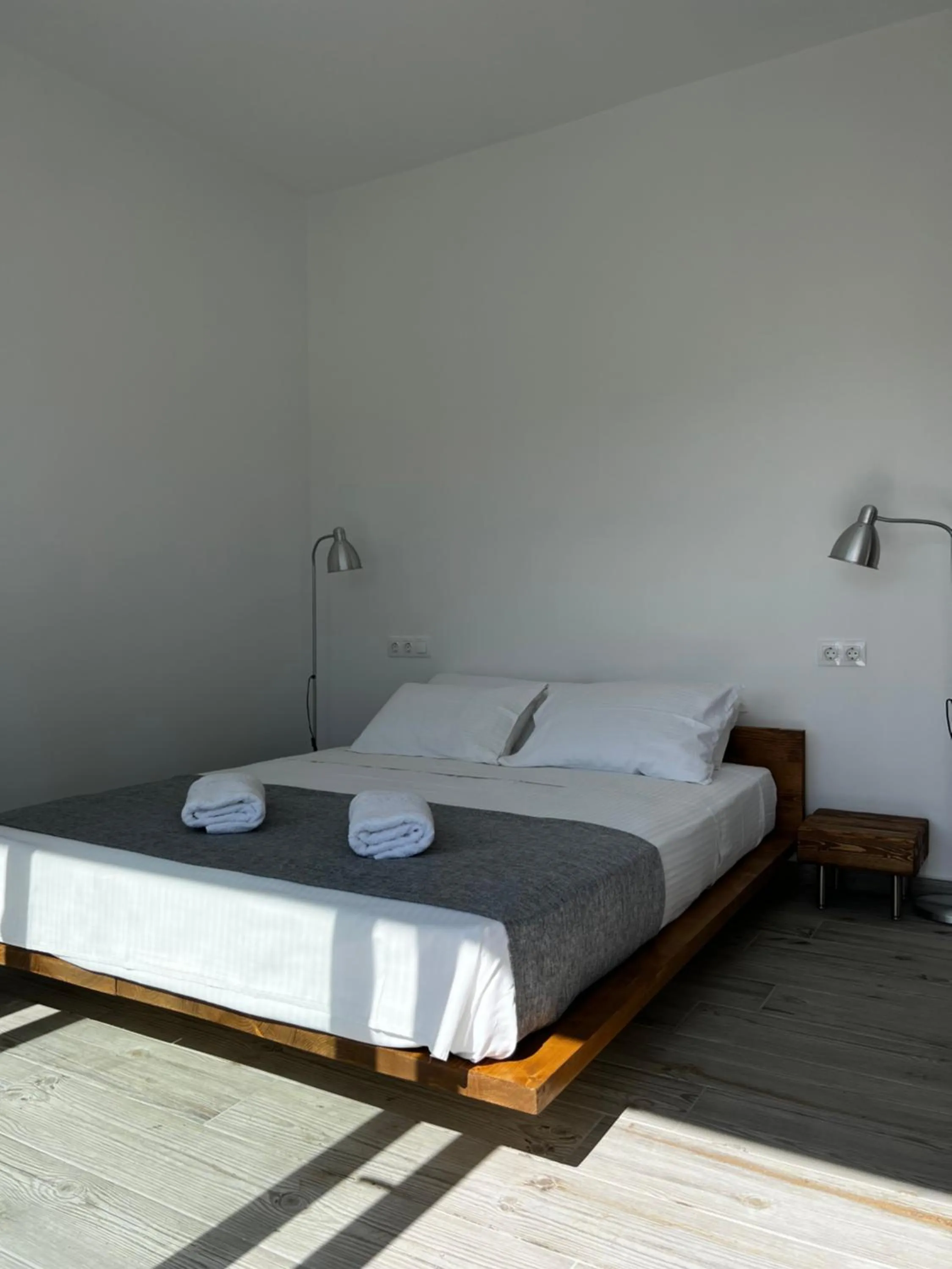 Photo of the whole room, Bed in Greco Mare