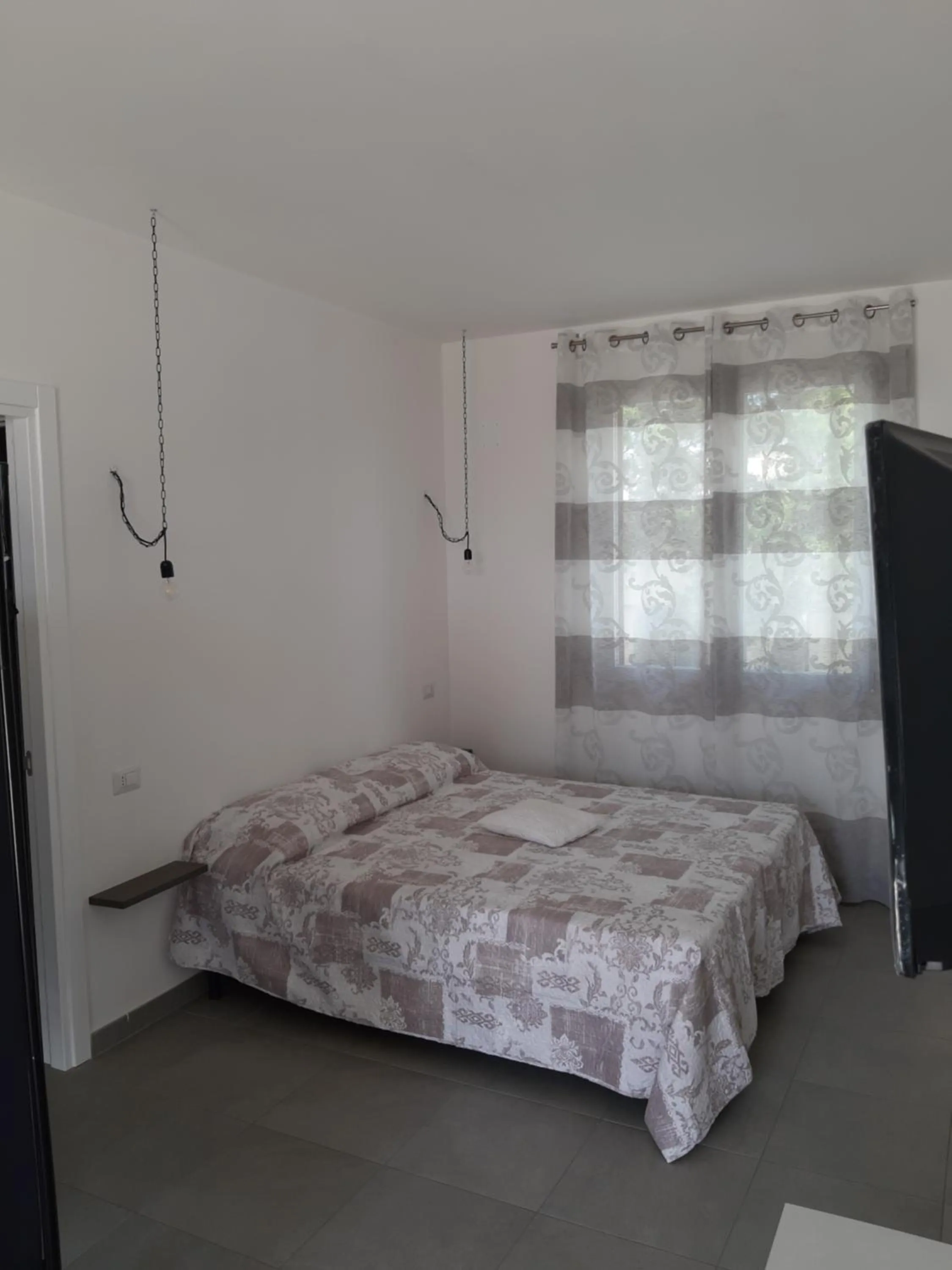 Bed in aestatisdomus