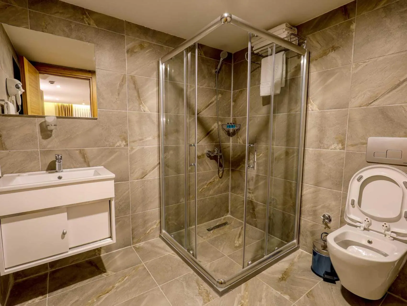 Shower in Grand Elmira Suites