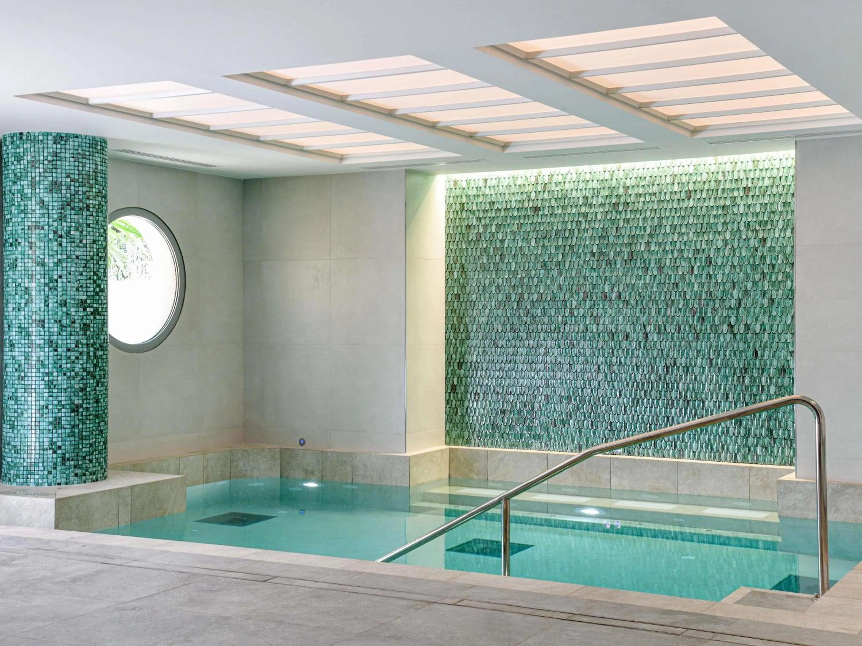 Pool view in Pullman La Pléiade Montpellier Centre