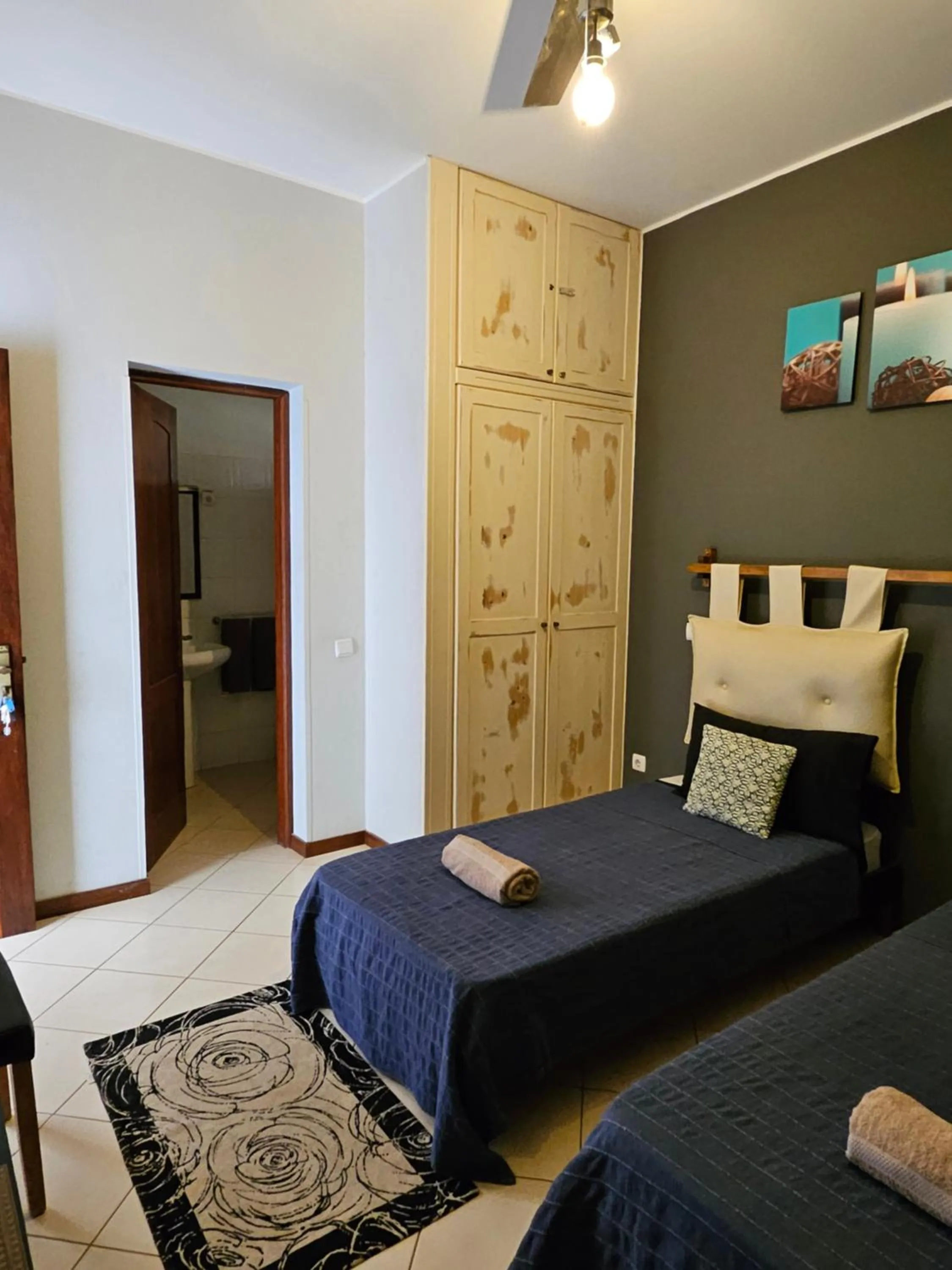 Bed in Blue Eagle Guesthouse - Casa de hospedes