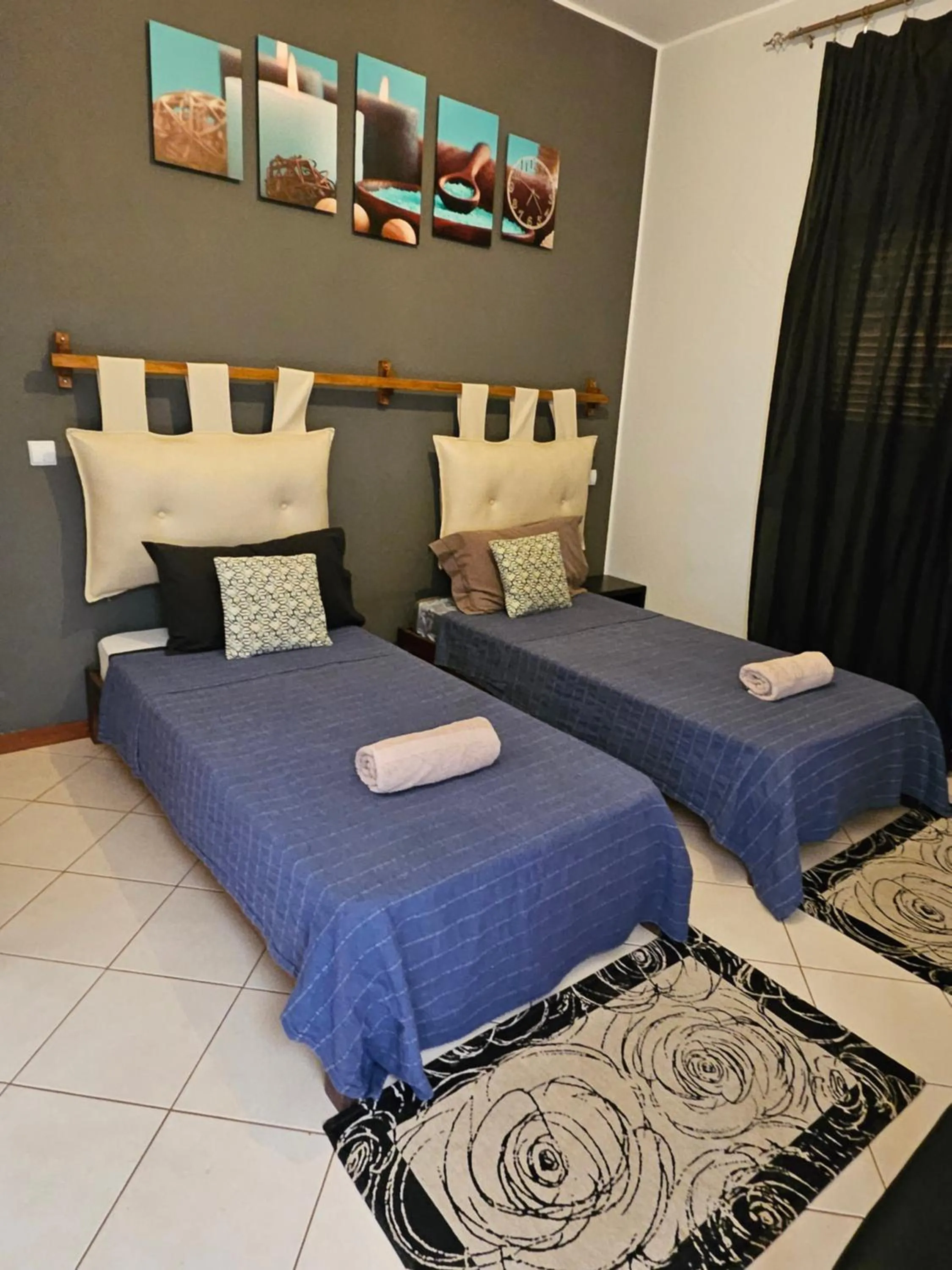 Bed in Blue Eagle Guesthouse - Casa de hospedes