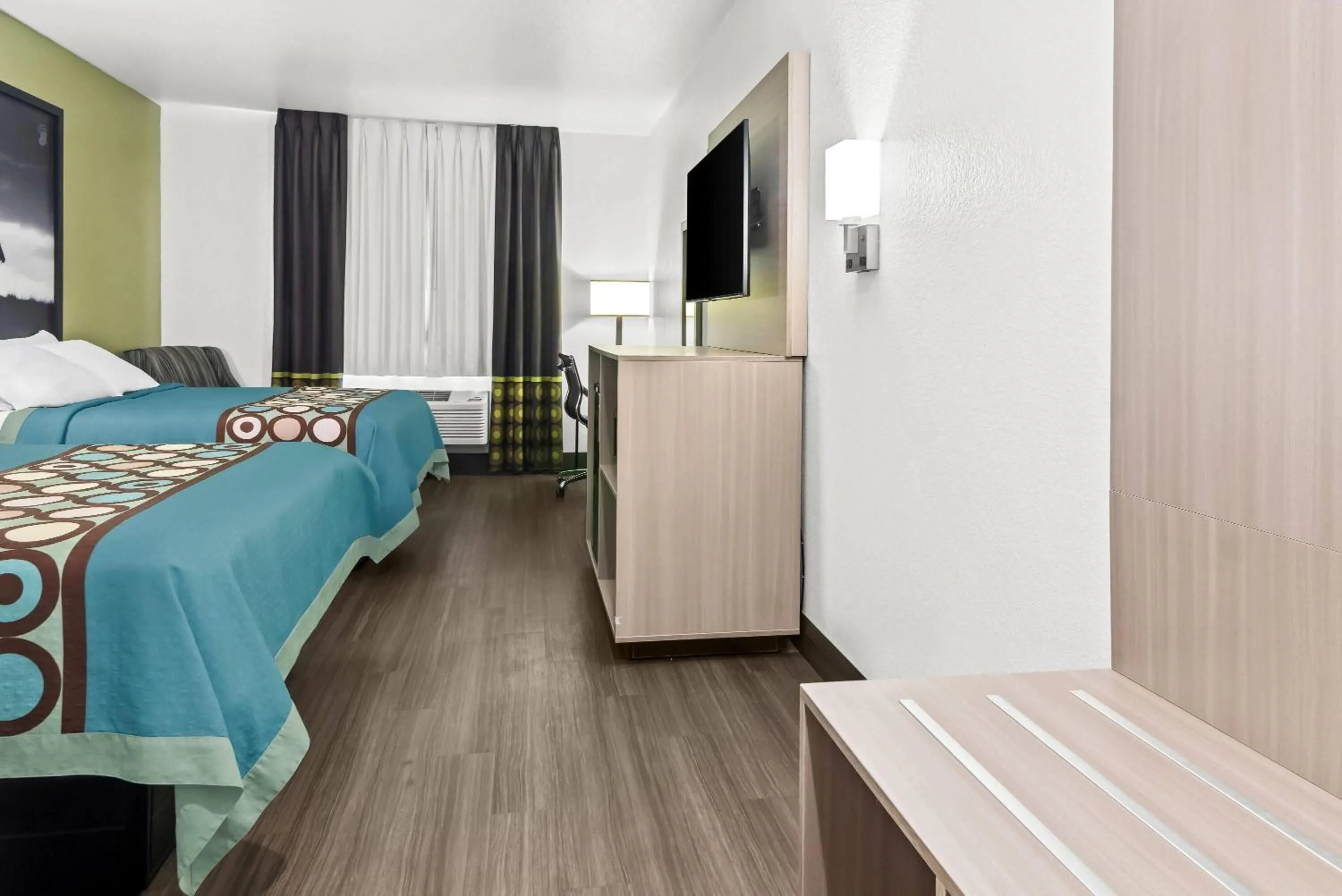 Bed in Super 8 by Wyndham Weatherford