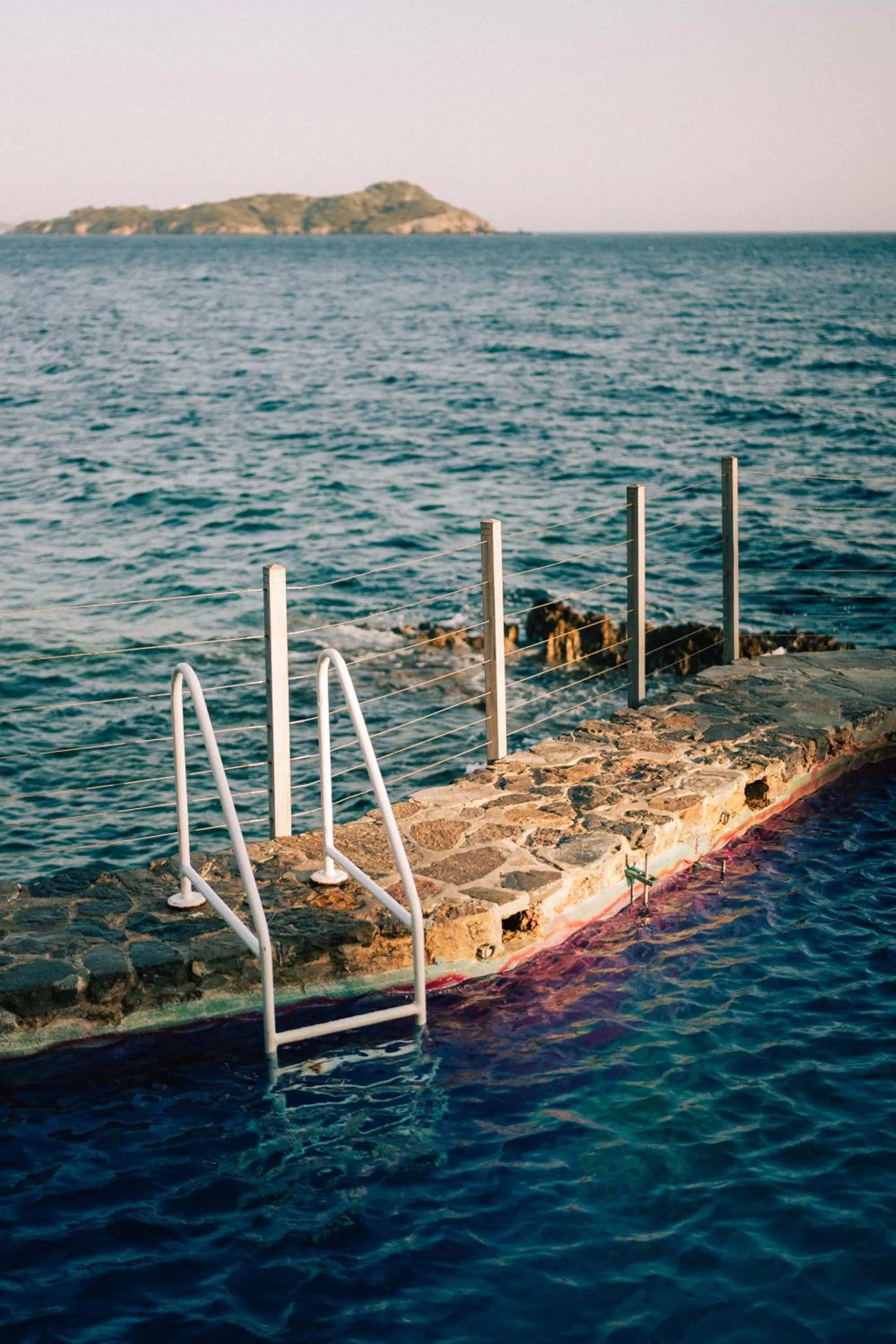 Beach in Hôtel Le Provençal - Rénové en 2025 - Bord de Mer