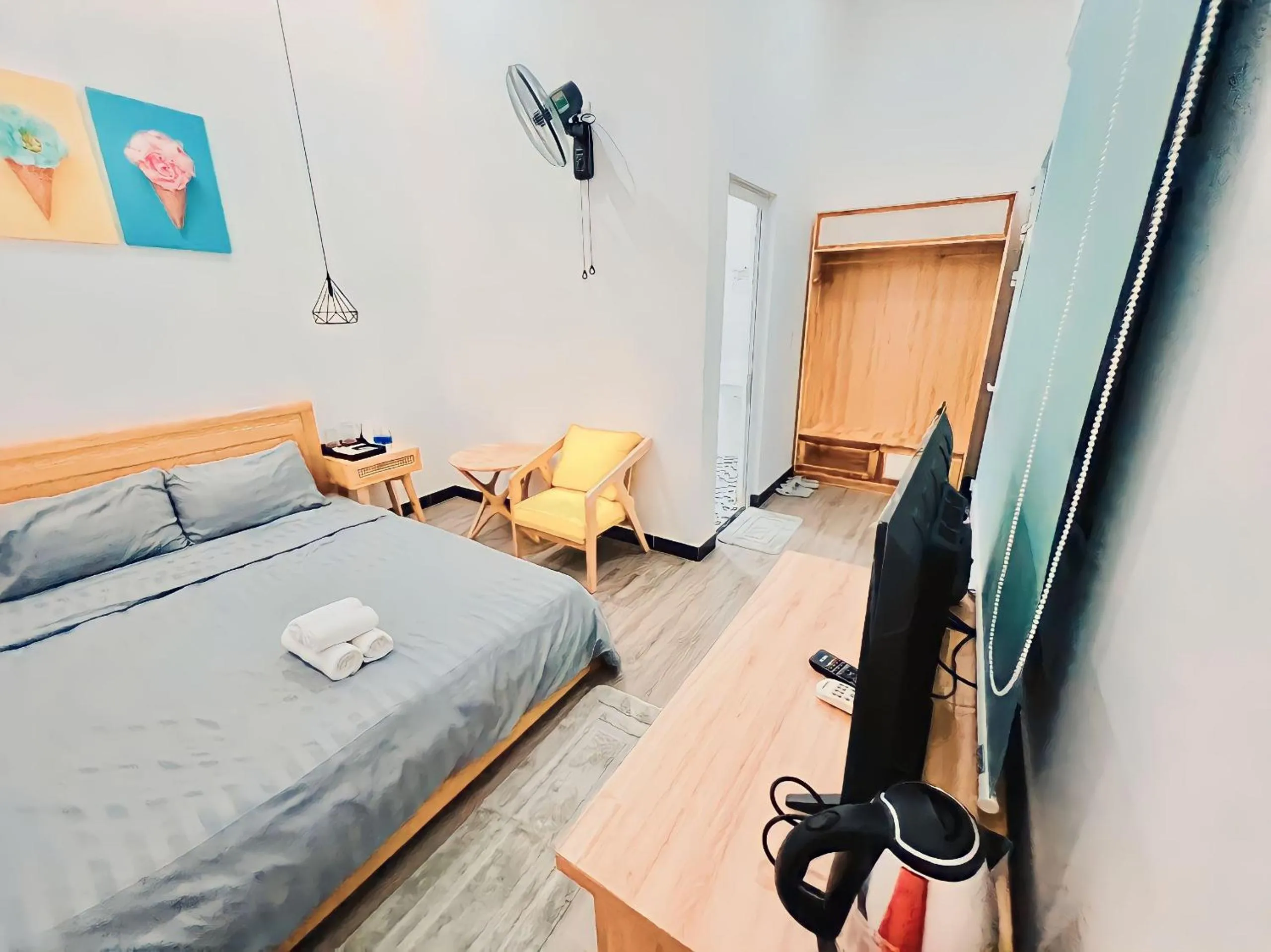 Bed in D'Villa Hotel - Homestay