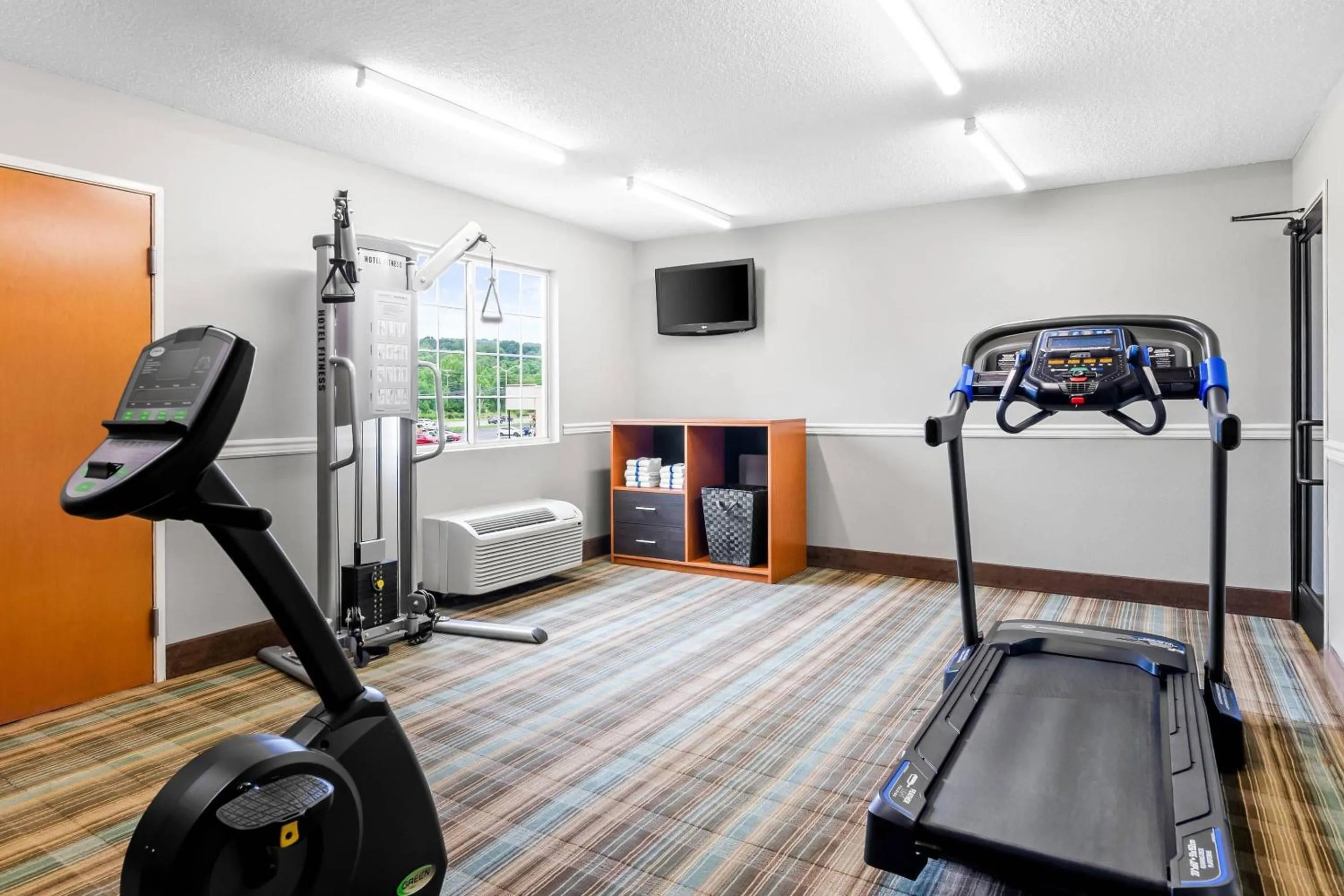 Fitness centre/facilities in Quality Inn & Suites Bristol North