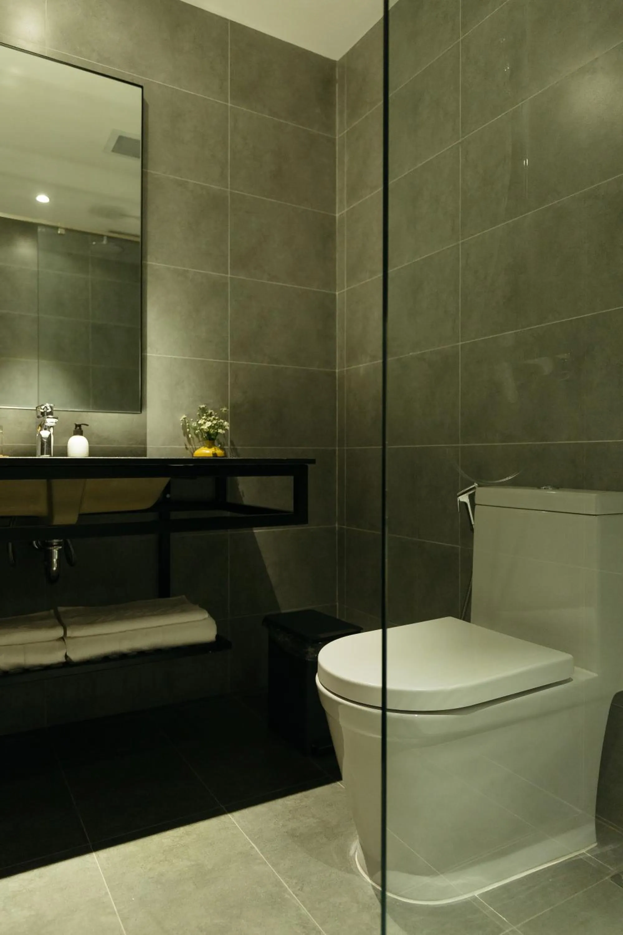 Bathroom in Em Oi Boutique Hotel