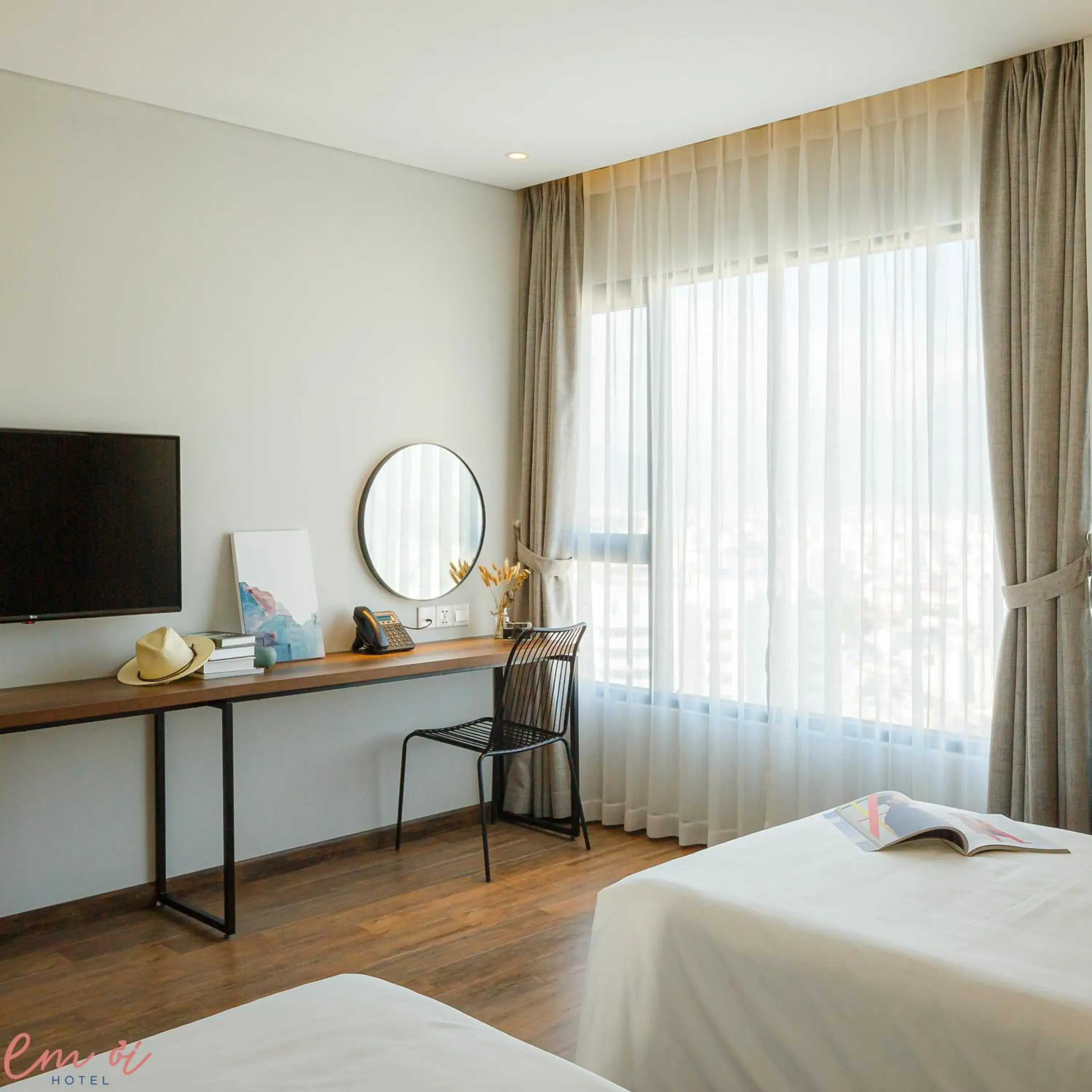 Double or Twin Room with City View - single occupancy in Em Oi Boutique Hotel Double or Twin Room with City View - single occupancy in Em Oi Boutique Hotel