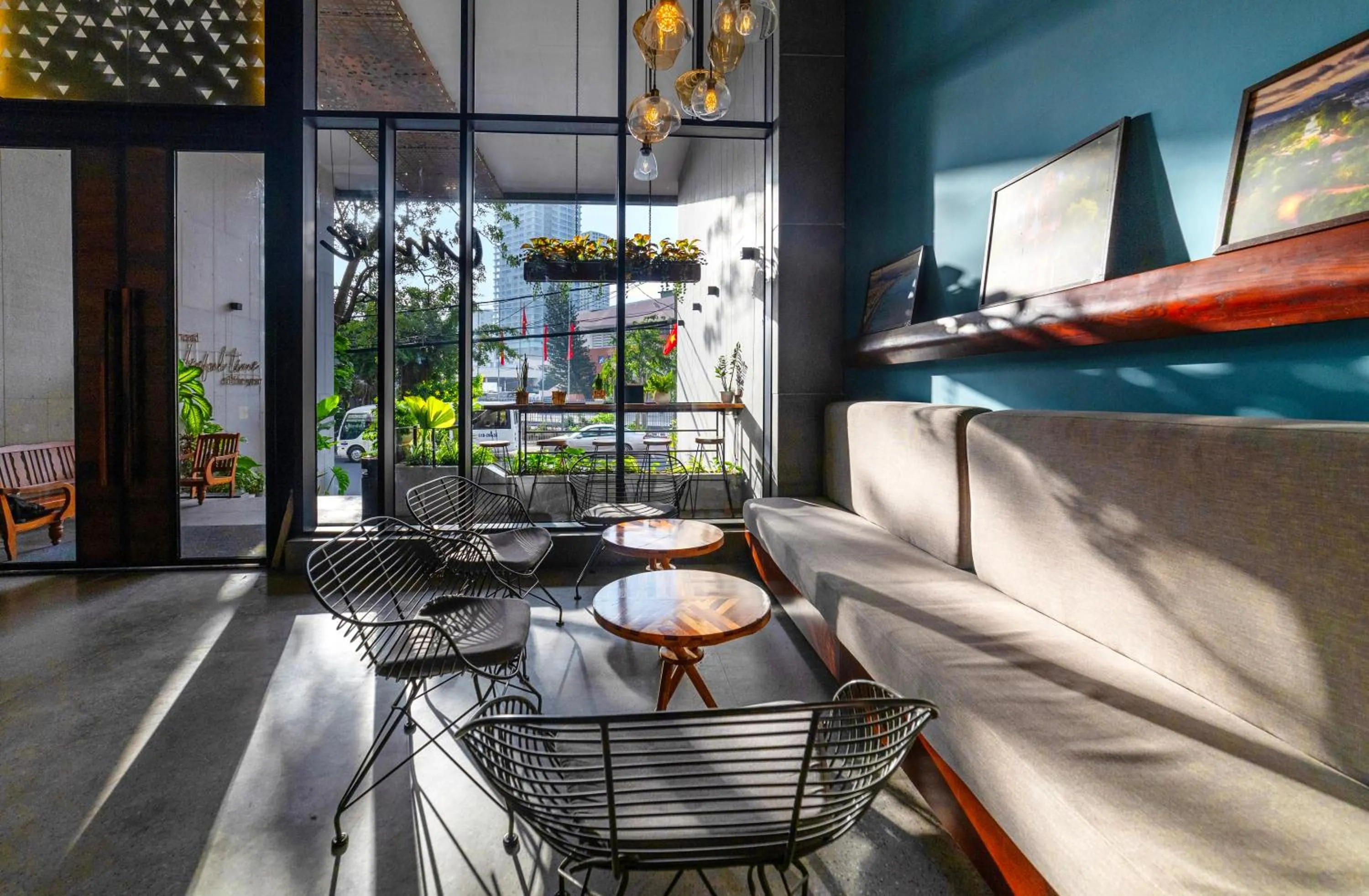 Seating area in Em Oi Boutique Hotel