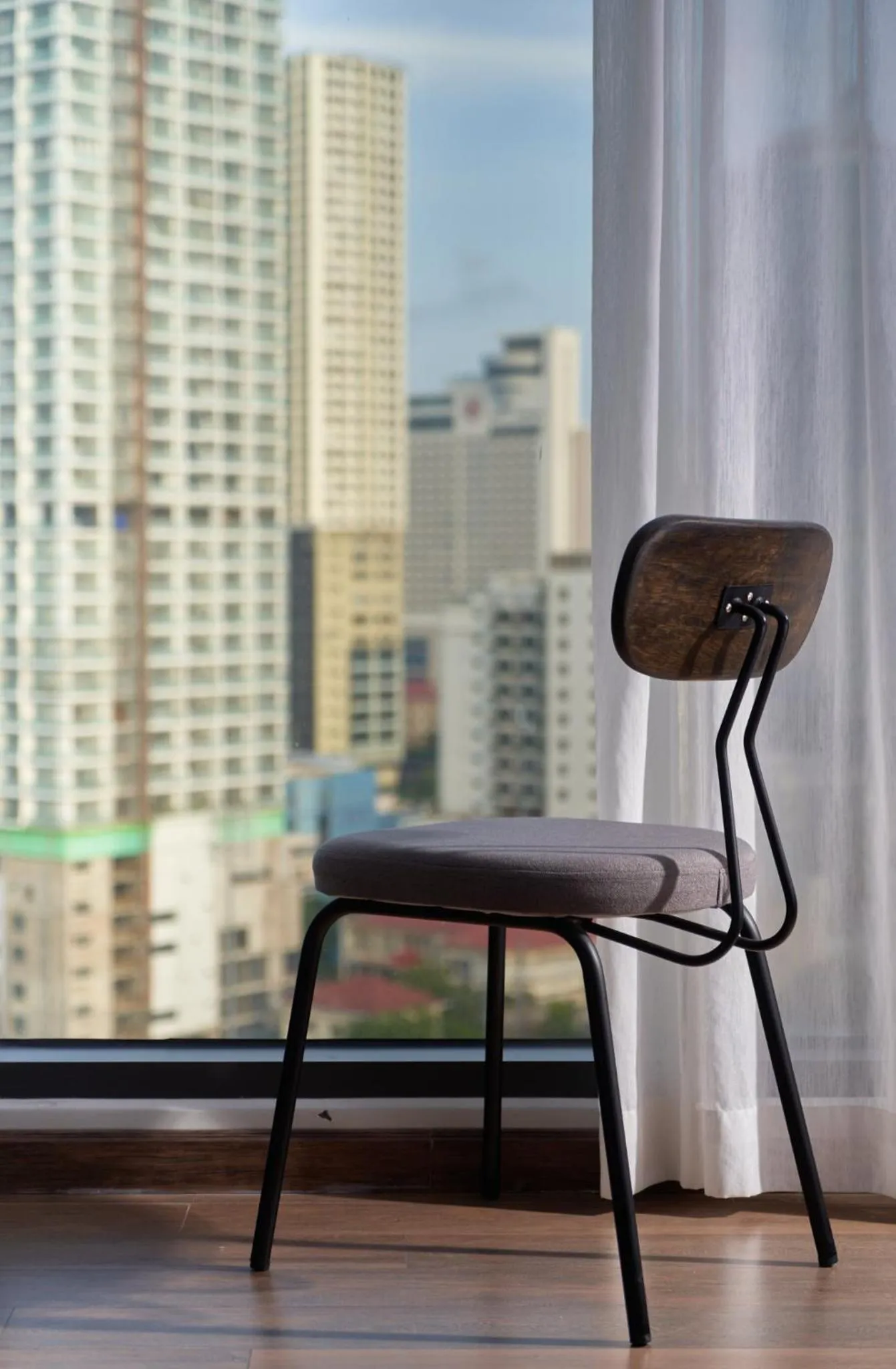 City view in Em Oi Boutique Hotel