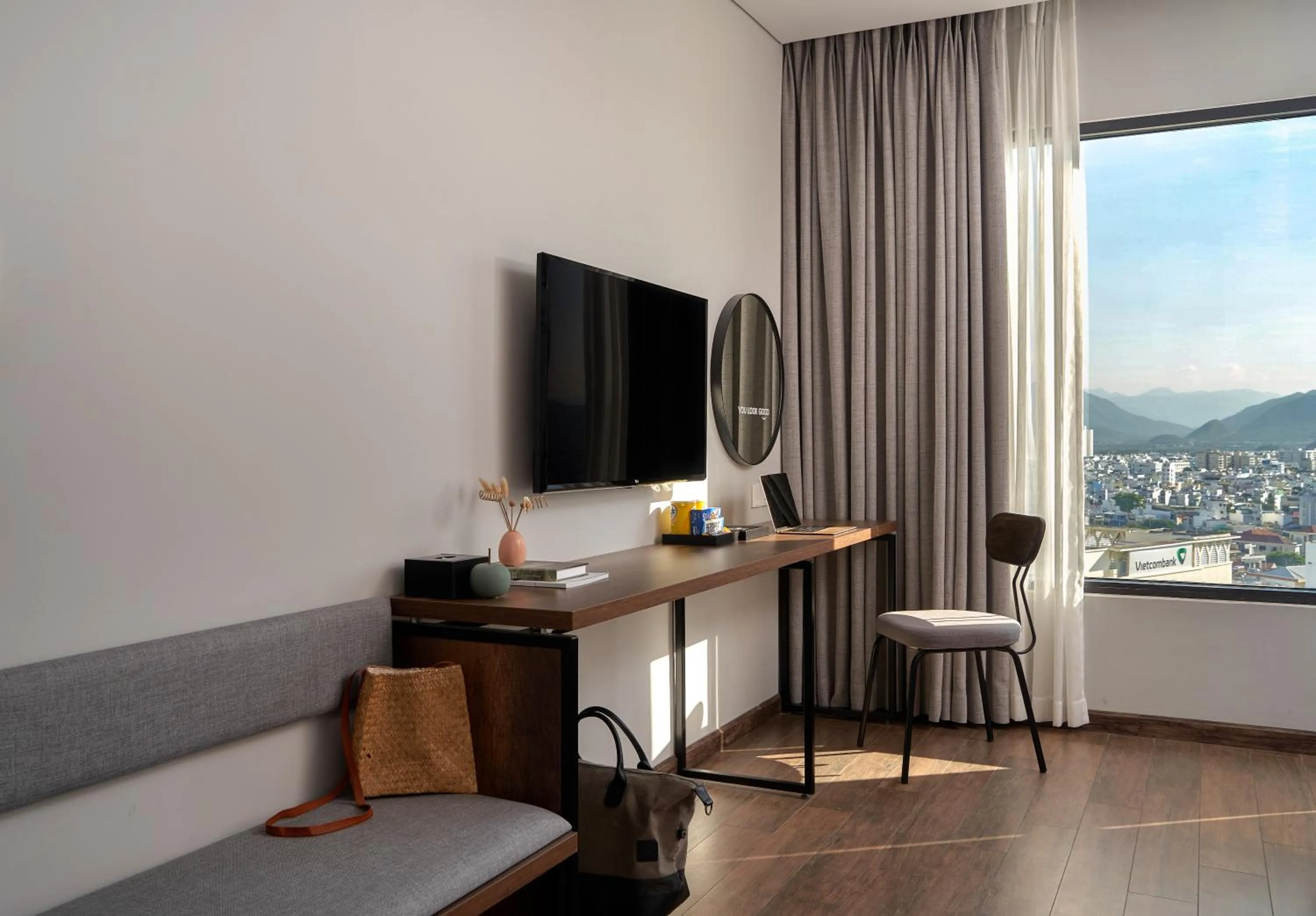 Communal lounge/ TV room in Em Oi Boutique Hotel