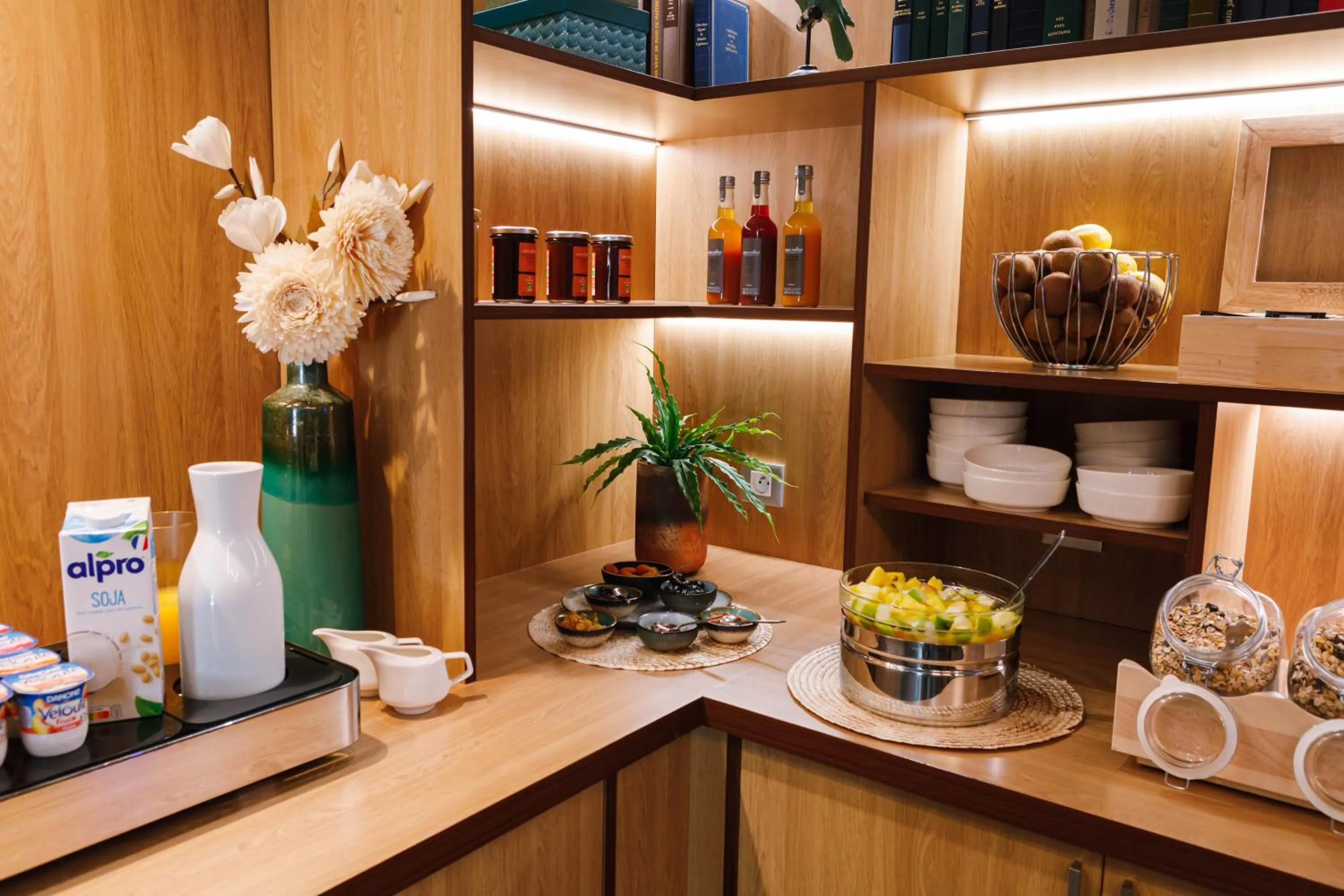 Buffet breakfast in Hotel Des Remparts Perrache