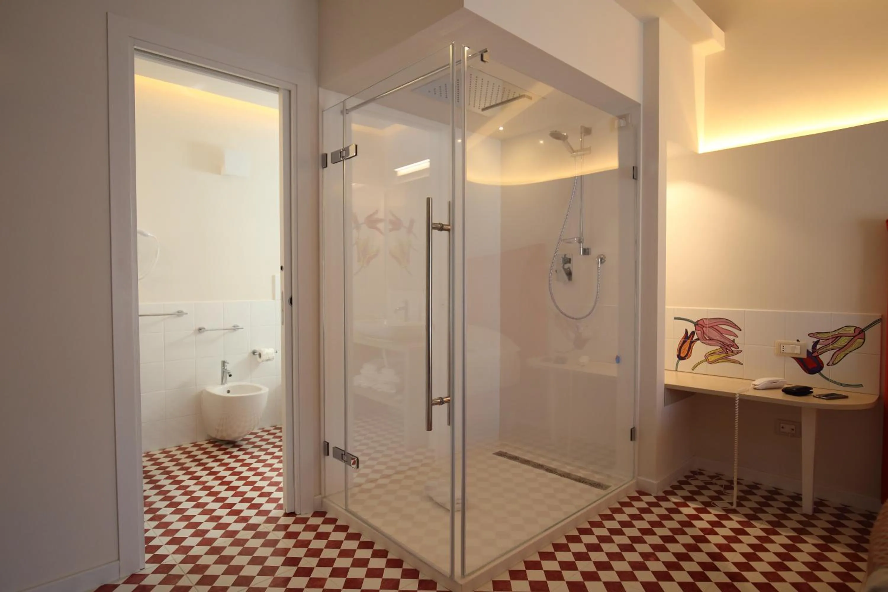 Bathroom in Suite Hotel L'Oasi di Riaci