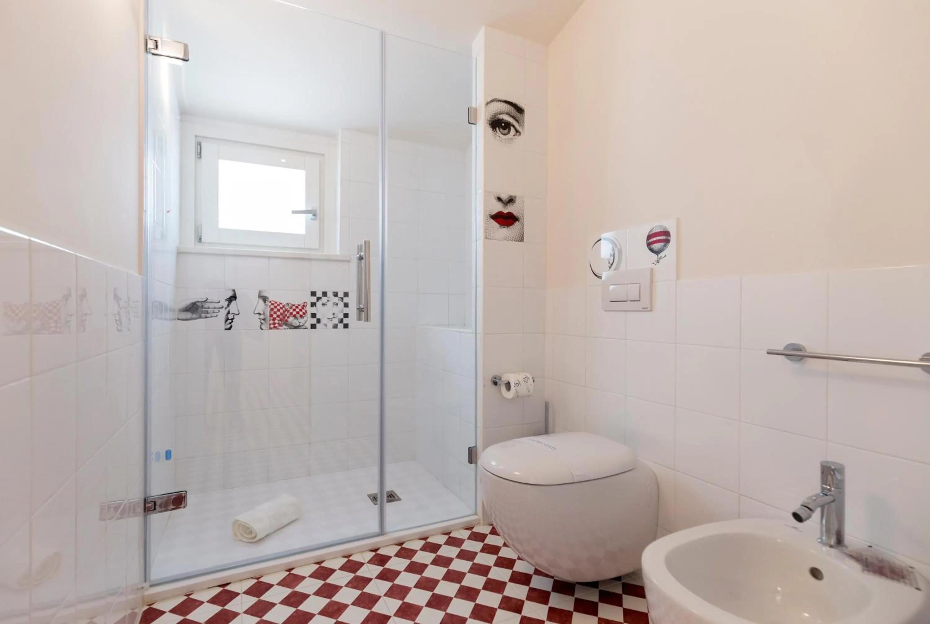 Shower in Suite Hotel L'Oasi di Riaci