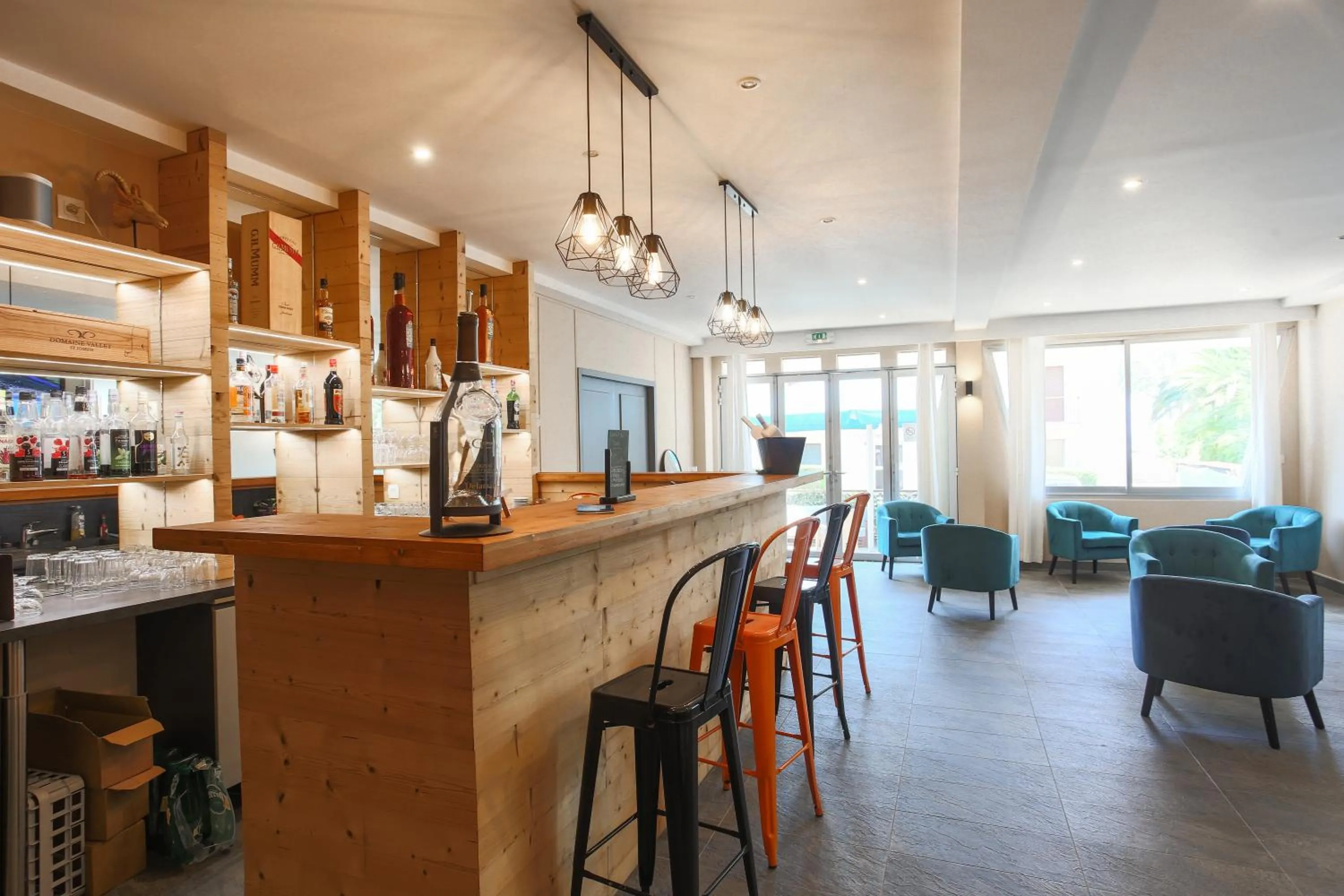 Hotel Brise de Mer - Piscine intérieure & extérieure