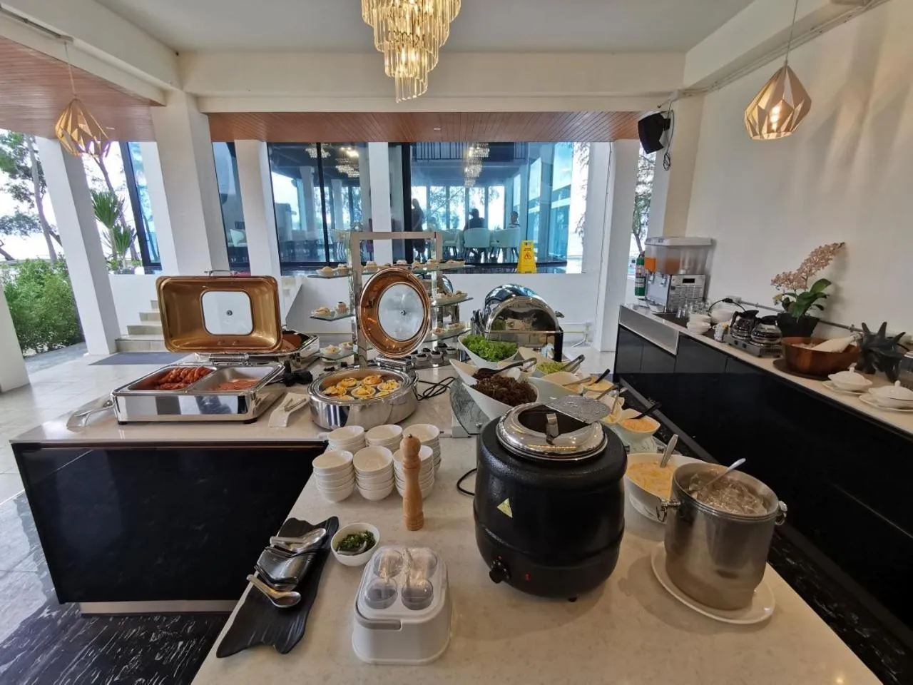 Buffet breakfast in De VeraNiO Resort