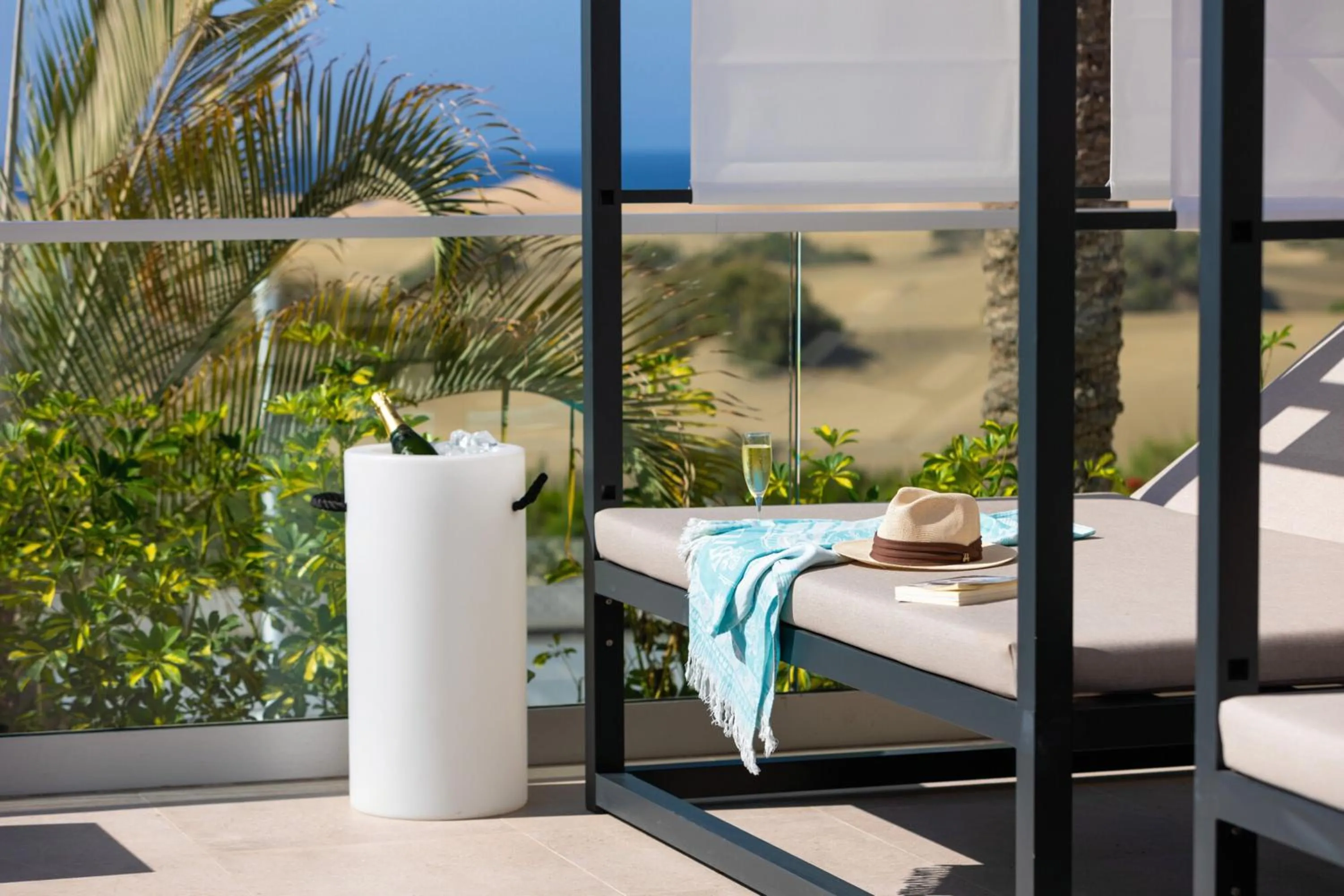 Swimming pool in Hotel Riu Palace Maspalomas - Adults Only