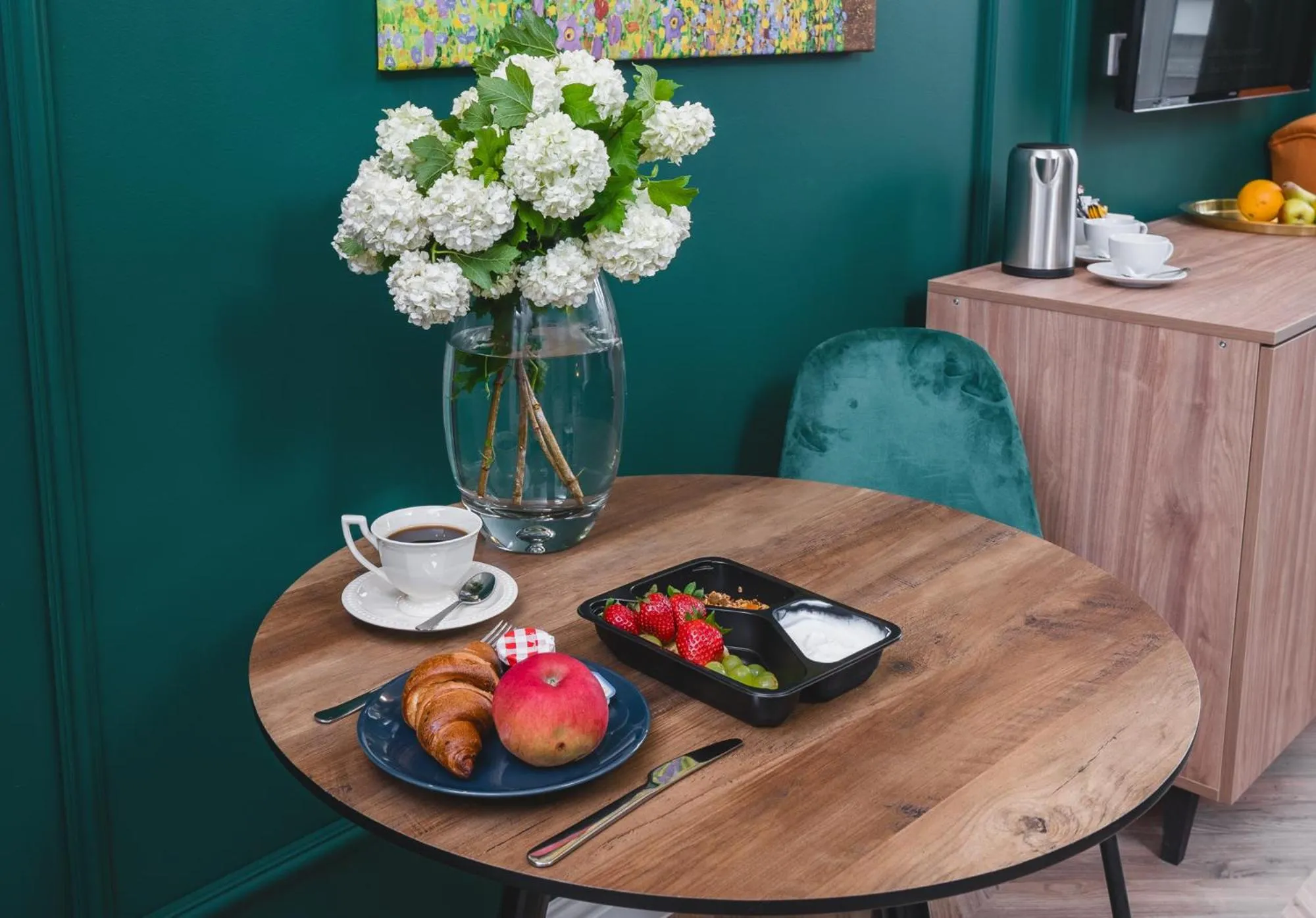 Breakfast in Art of Serenity