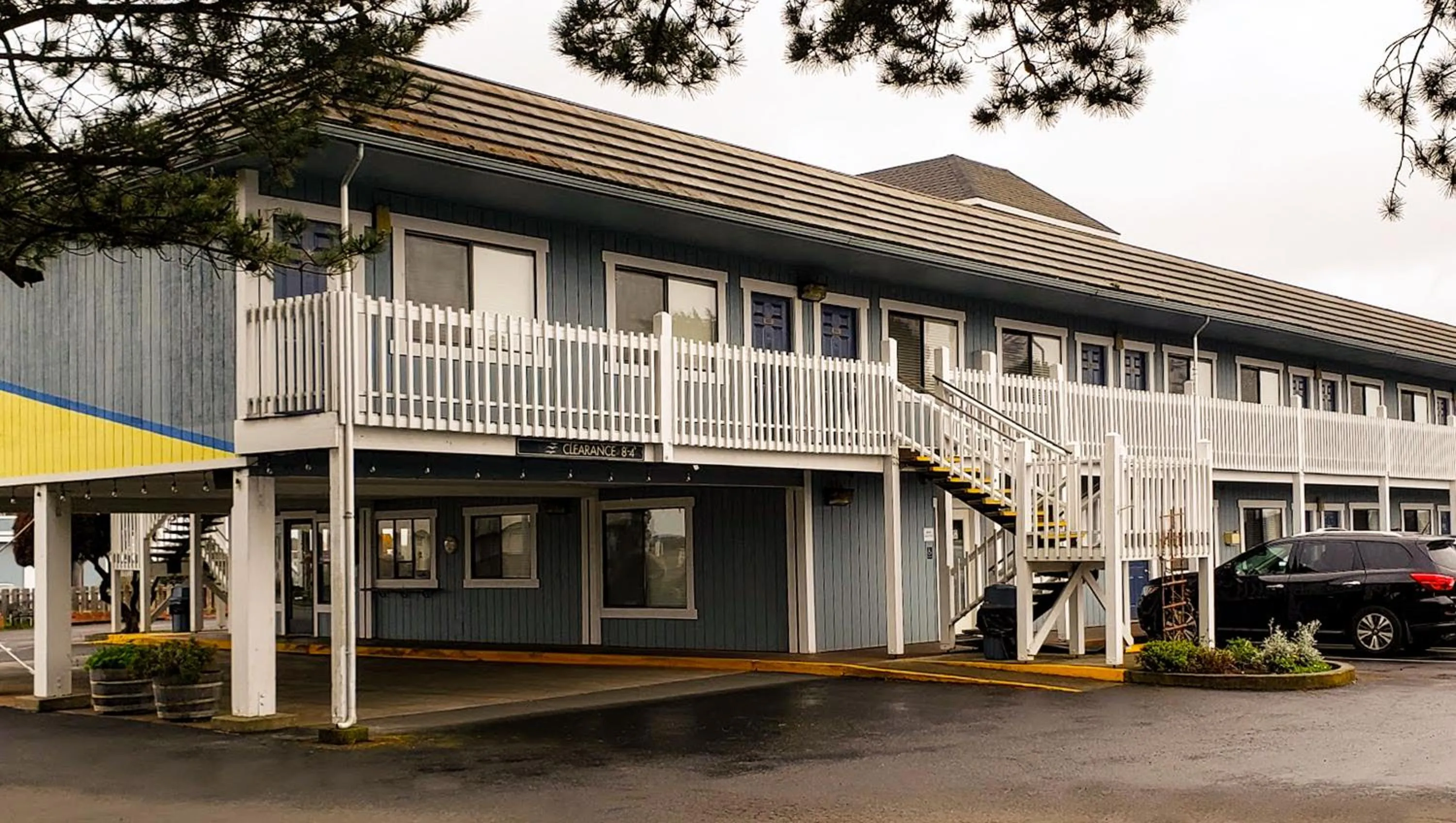 Property building in Seabird Lodge Fort Bragg