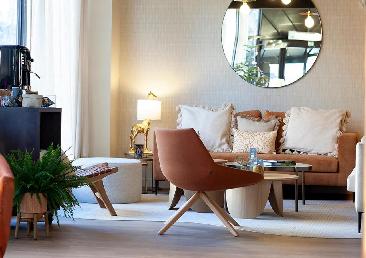 Property building in Kyriad Prestige Hotel Clermont-Ferrand