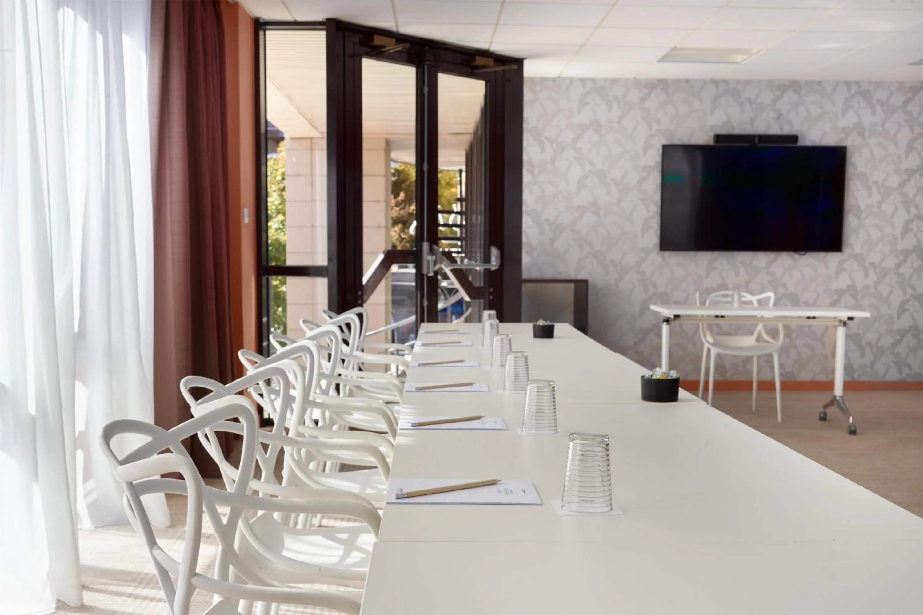 Meeting/conference room in Radisson Hotel Clermont-Ferrand