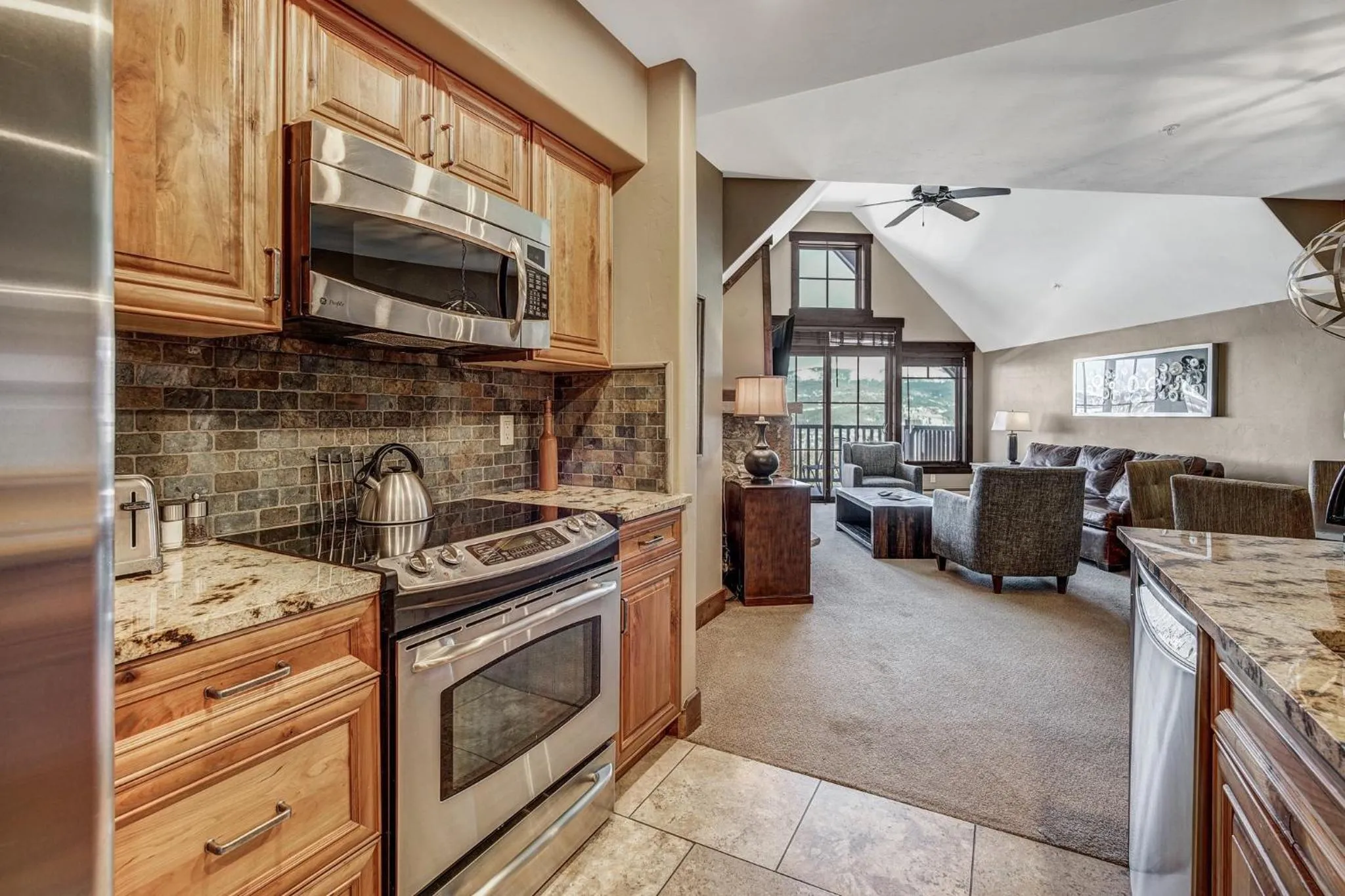 Kitchen or kitchenette in Crystal Peak Lodge By Vail Resorts