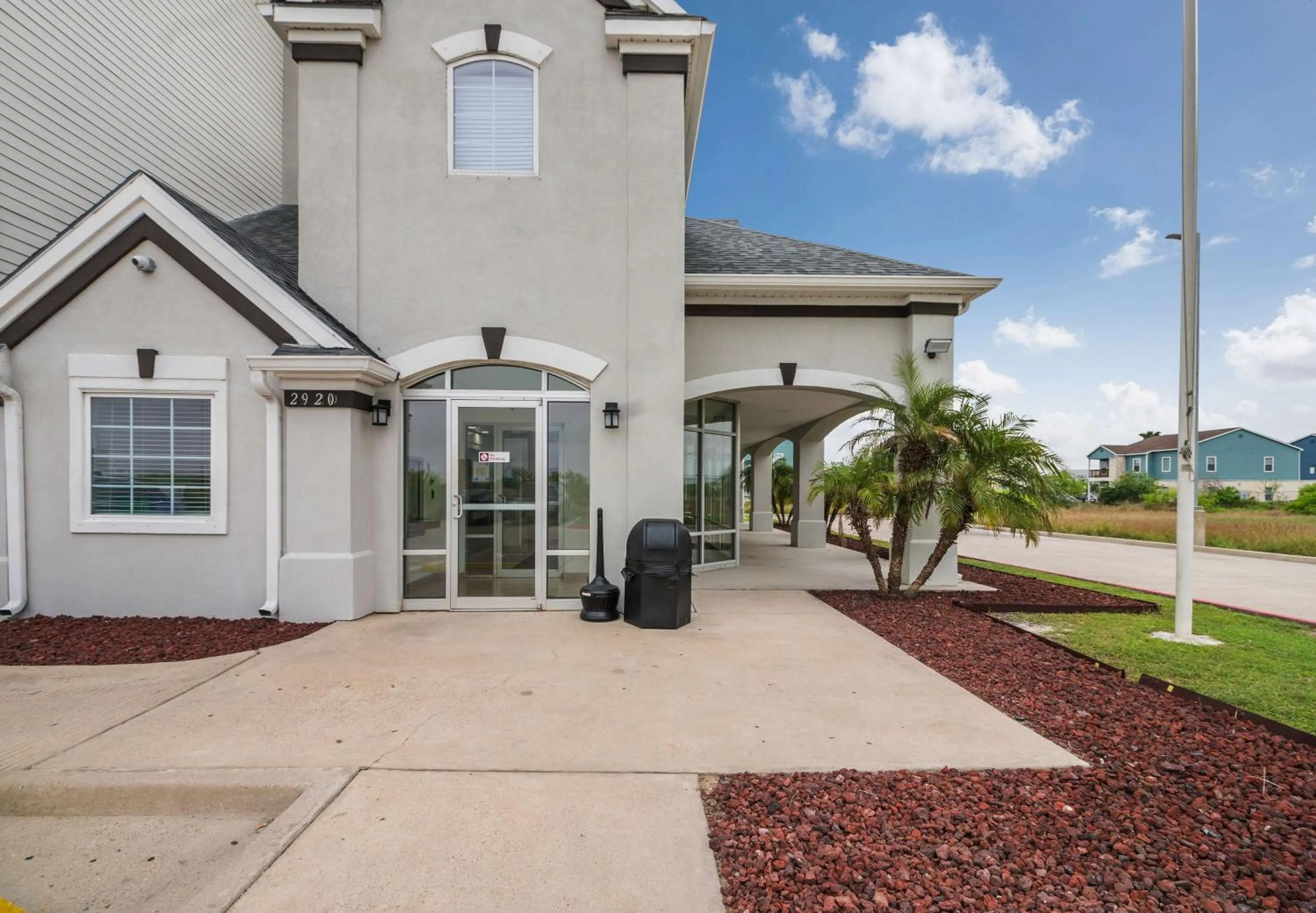 Property building in Studio 6-Ingleside, TX