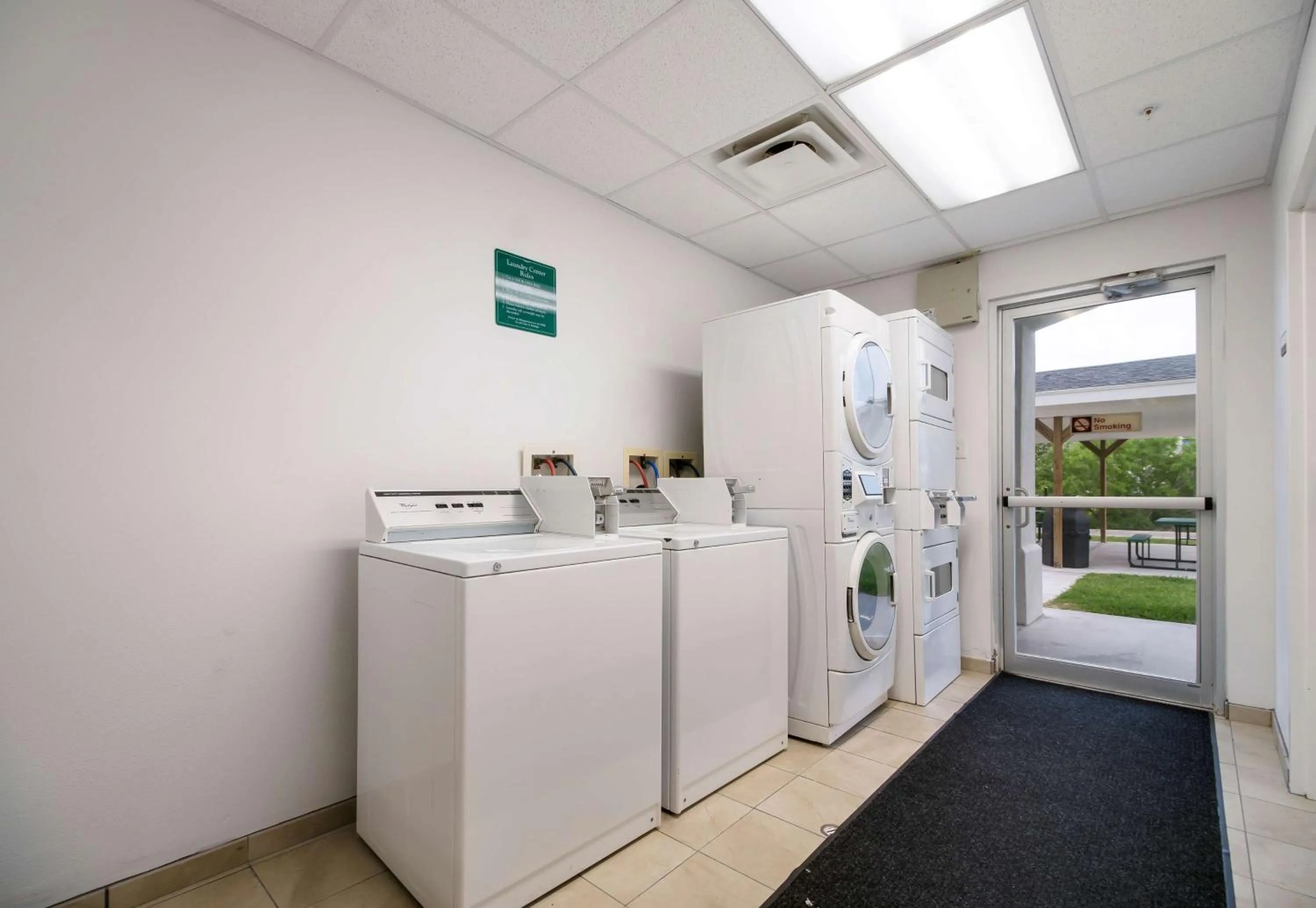 On site in Studio 6-Ingleside, TX