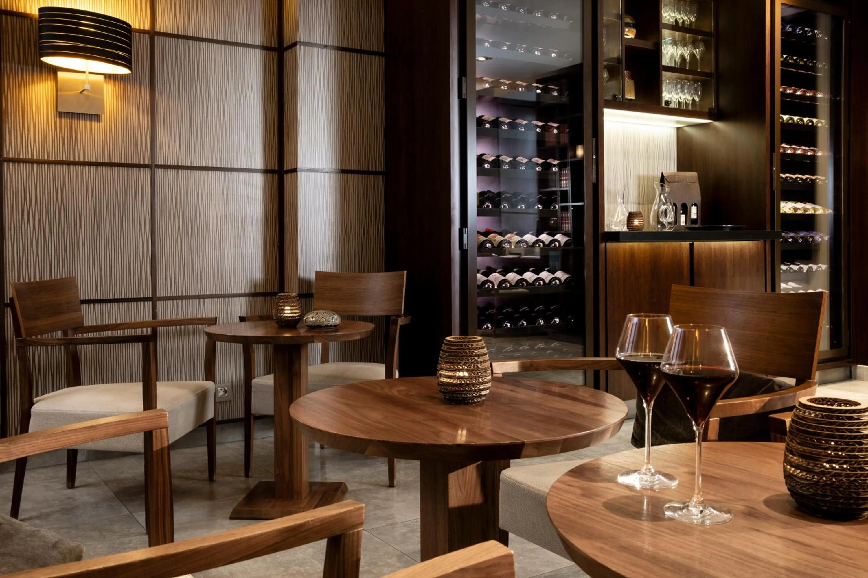 Lounge or bar in Jardins Eiffel