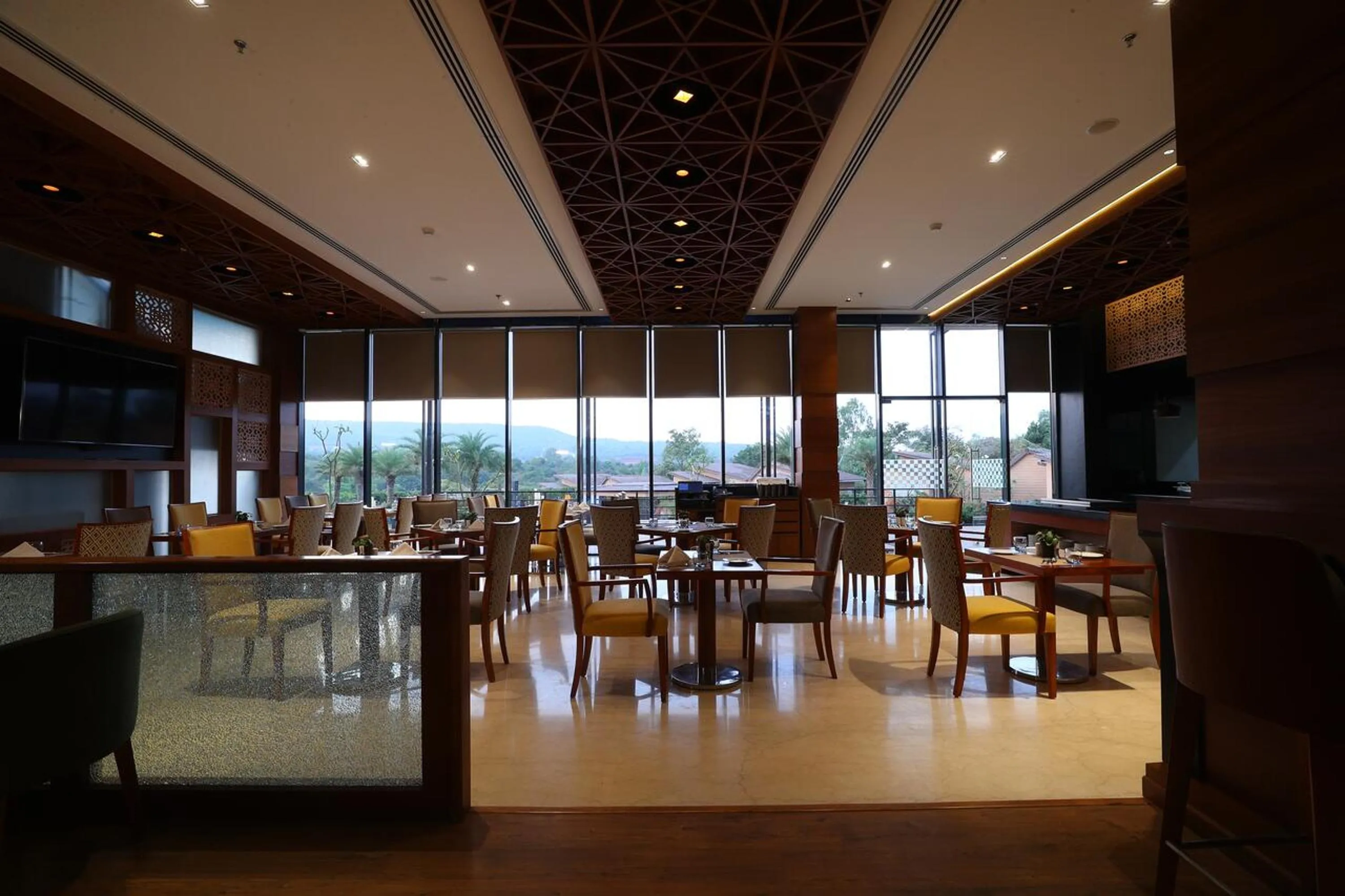 Restaurant/places to eat in Regenta Resort Belagavi