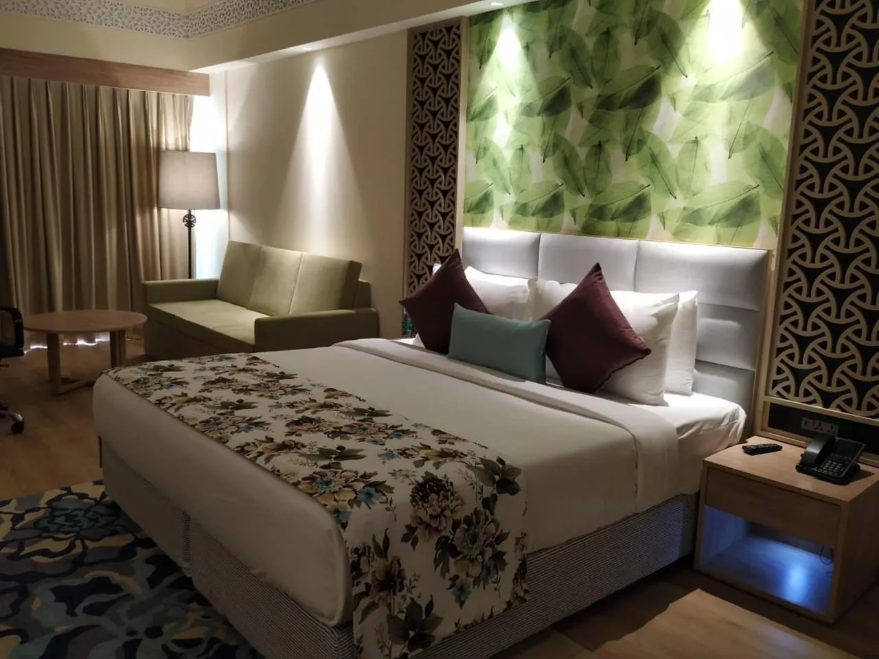 Photo of the whole room, Bed in Regenta Resort Belagavi