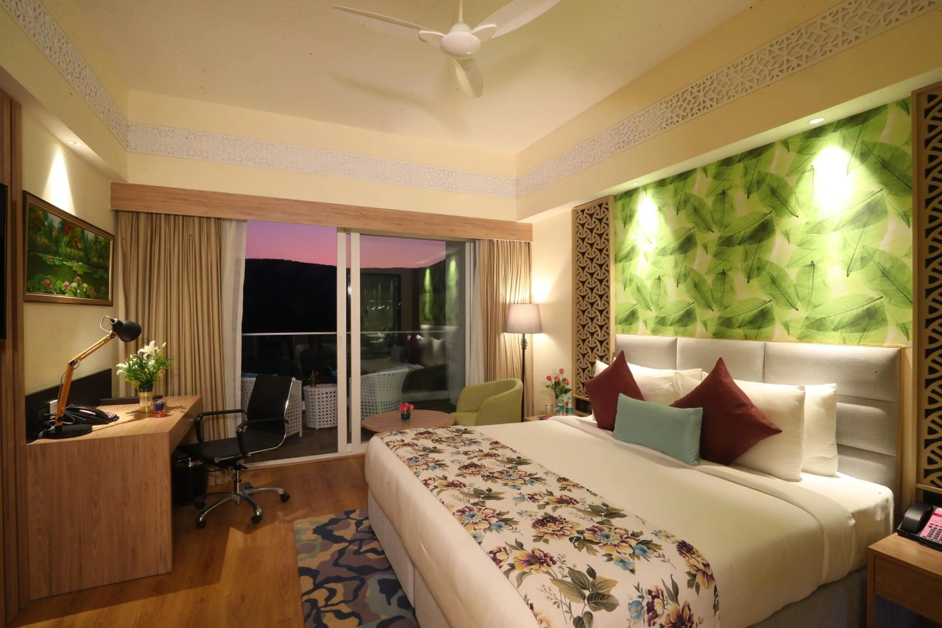 Photo of the whole room, Bed in Regenta Resort Belagavi