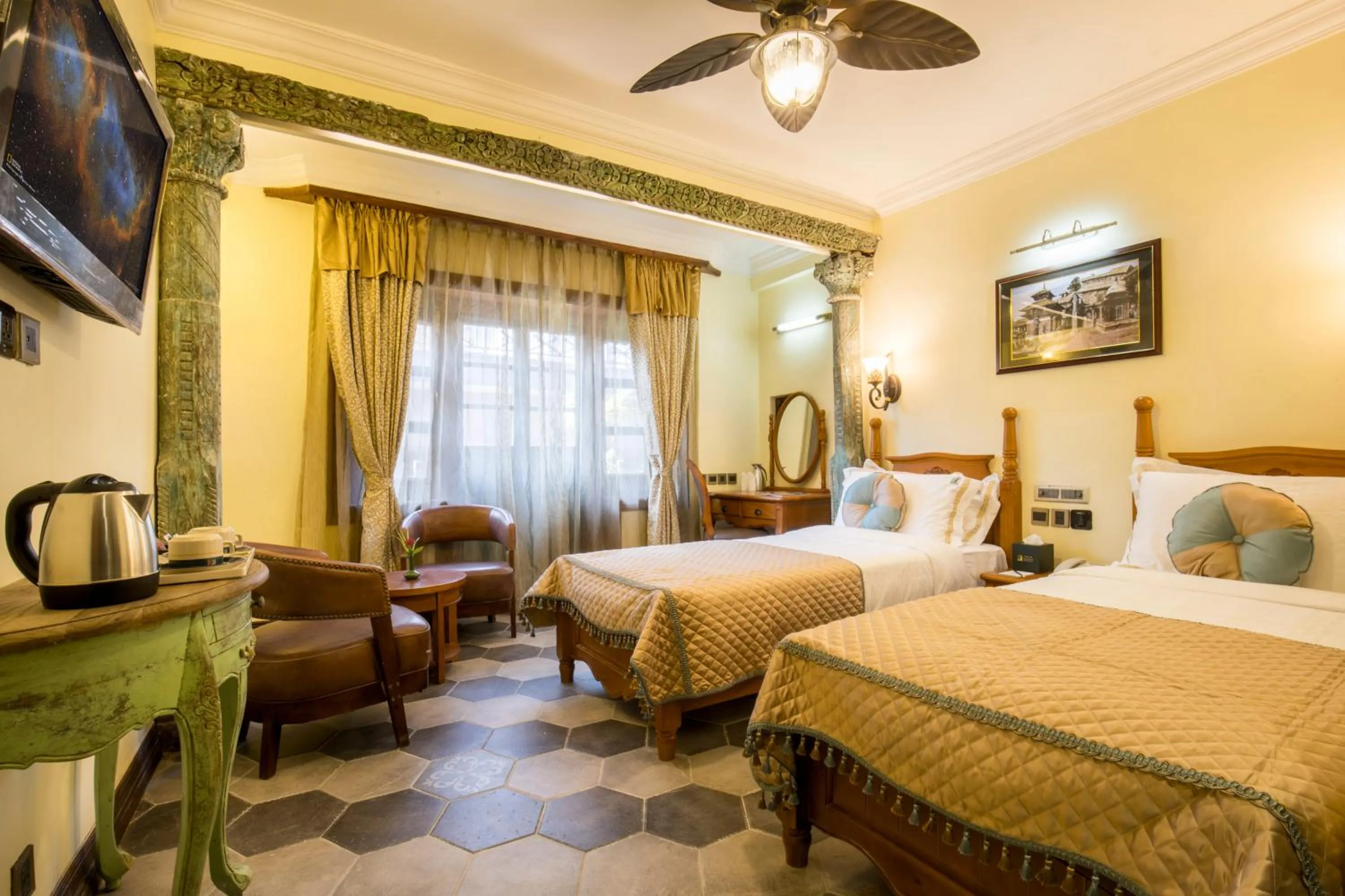 Photo of the whole room, Bed in Heritage Hotel Suites and Spa