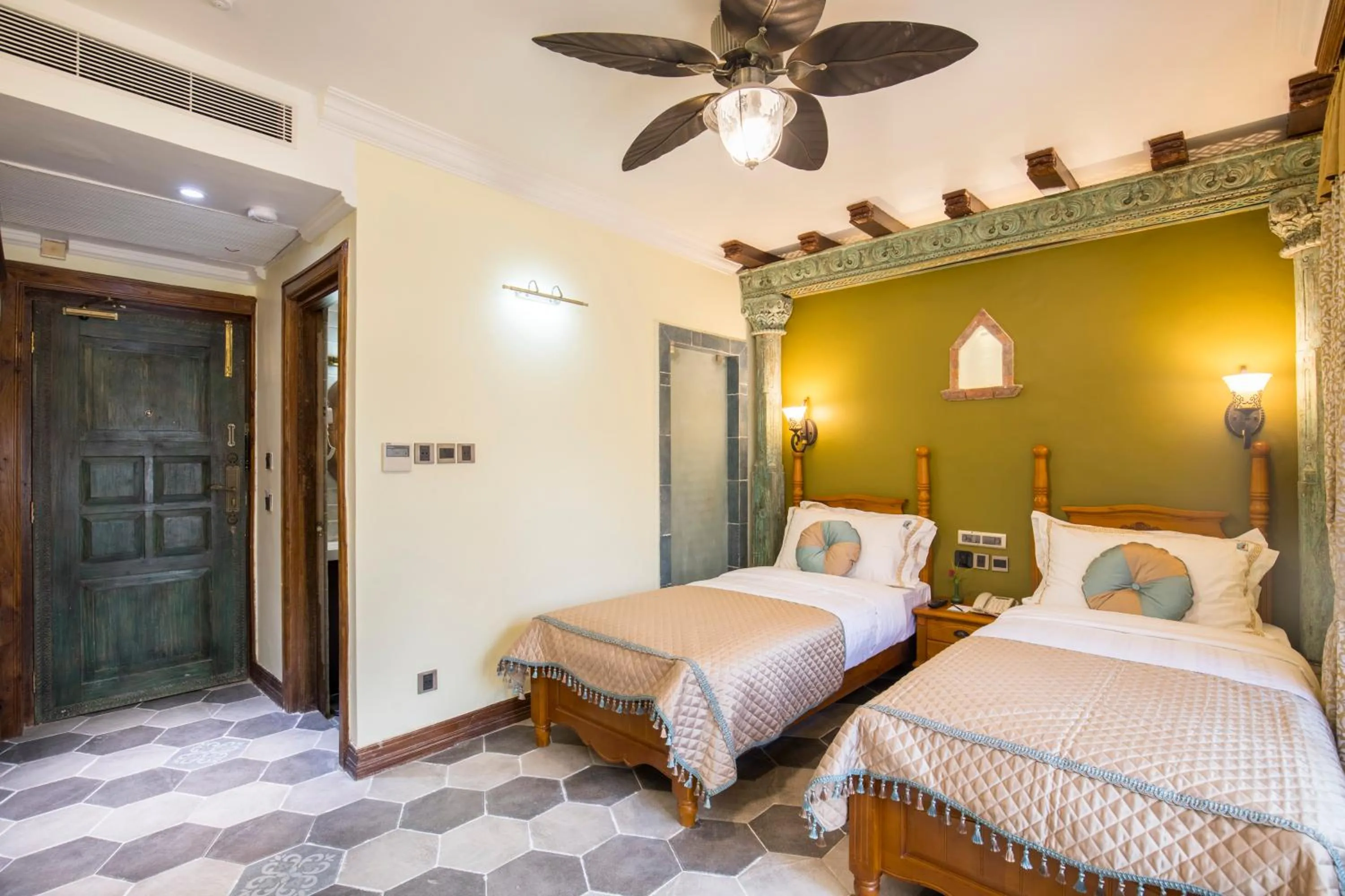 Bedroom, Bed in Heritage Hotel Suites and Spa