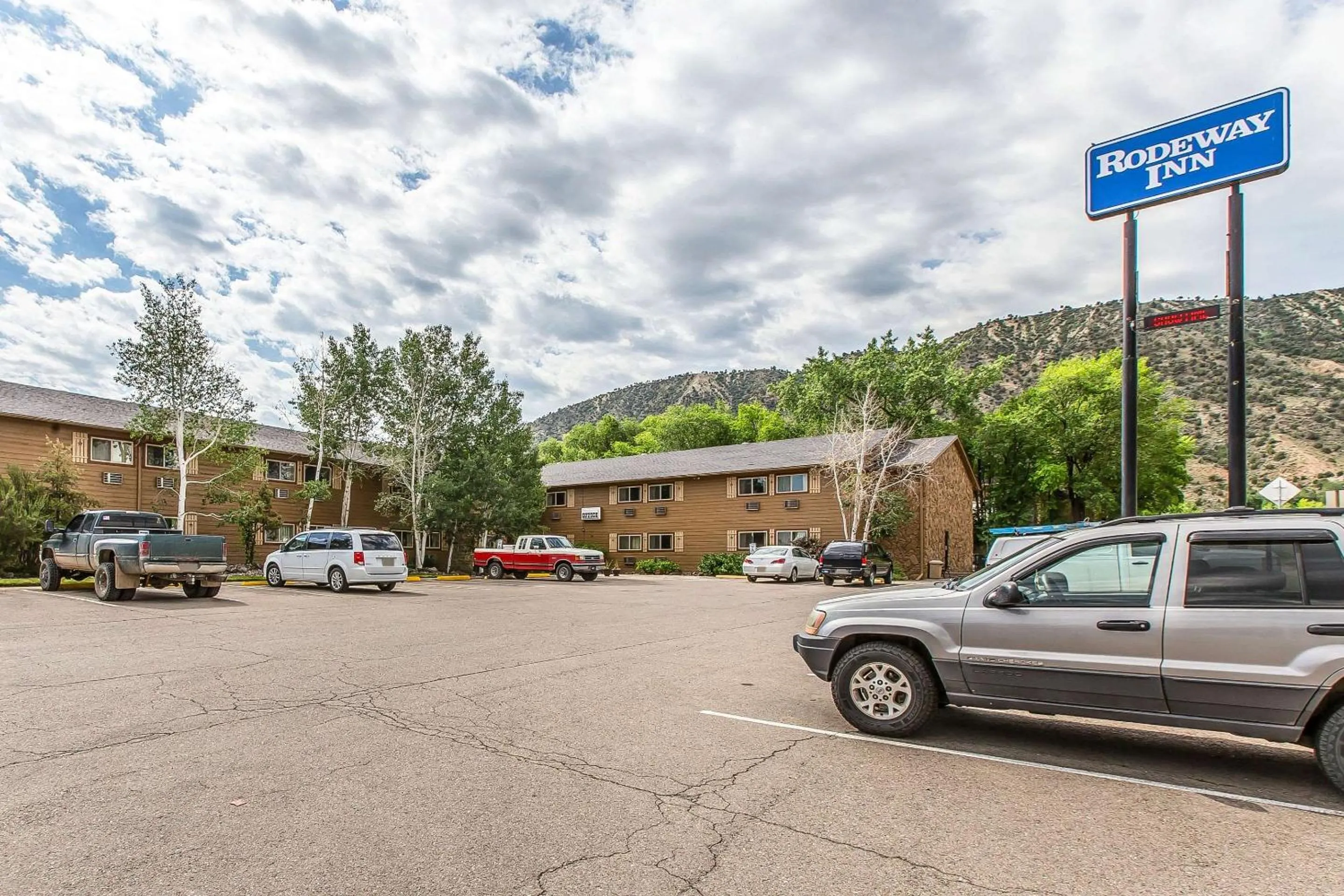 Property building in Rodeway Inn Rifle