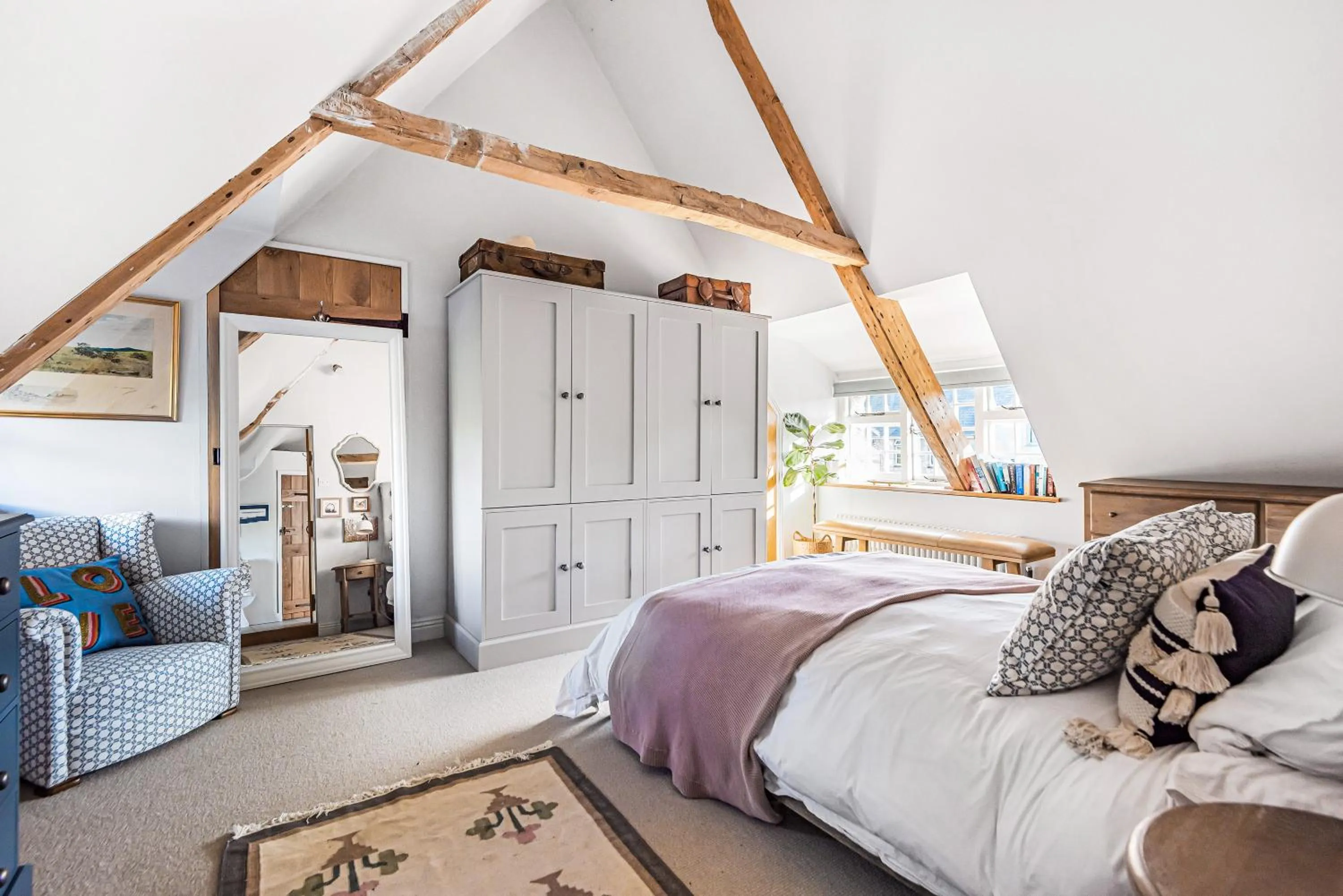 Bed in Barton Cottage Bed and Breakfast