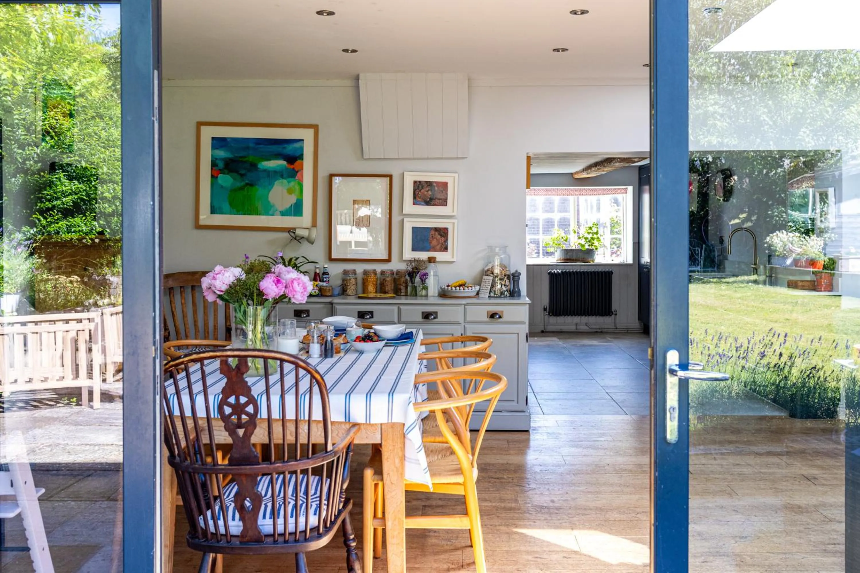 Dining area in Barton Cottage Bed and Breakfast