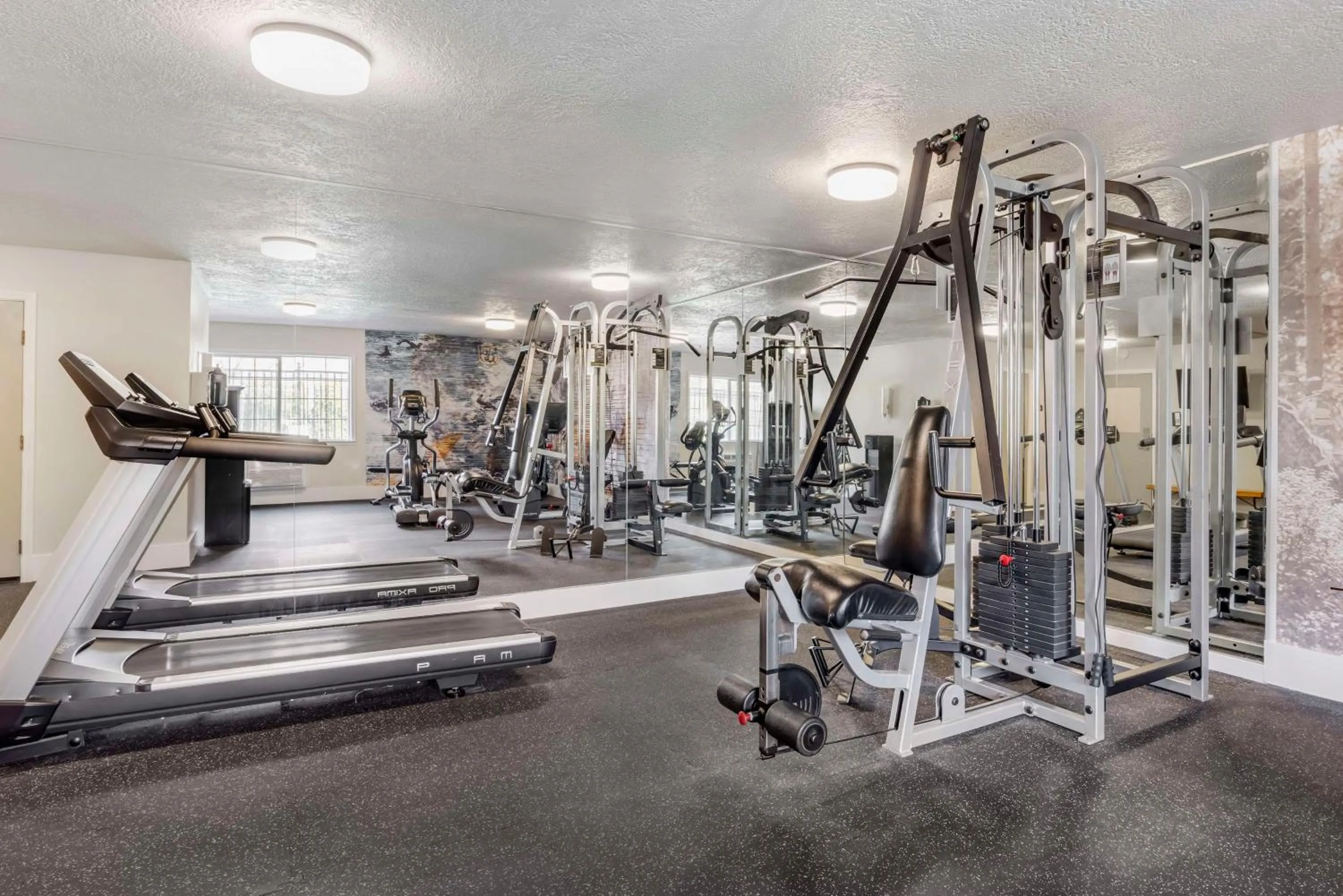 Fitness centre/facilities in Best Western Plus Grand Manor Inn