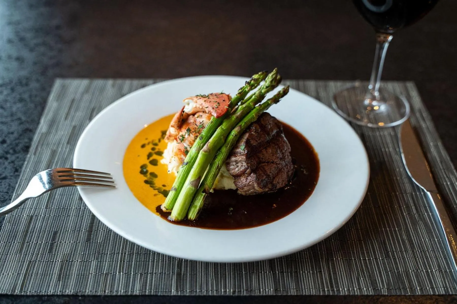 Restaurant/places to eat in Hotel Bellwether on Bellingham Bay